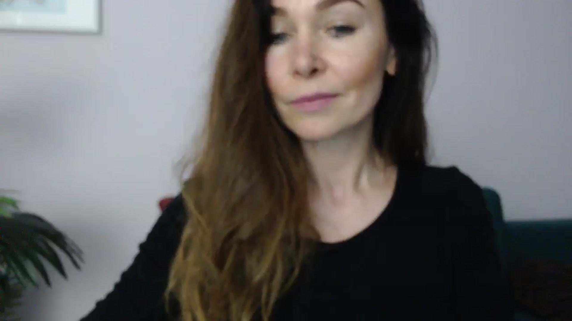 Gallery image thumbnail from Delilah_sweet's myfreecams stream on, 05/21/2025, 17:24 image 13 of 20