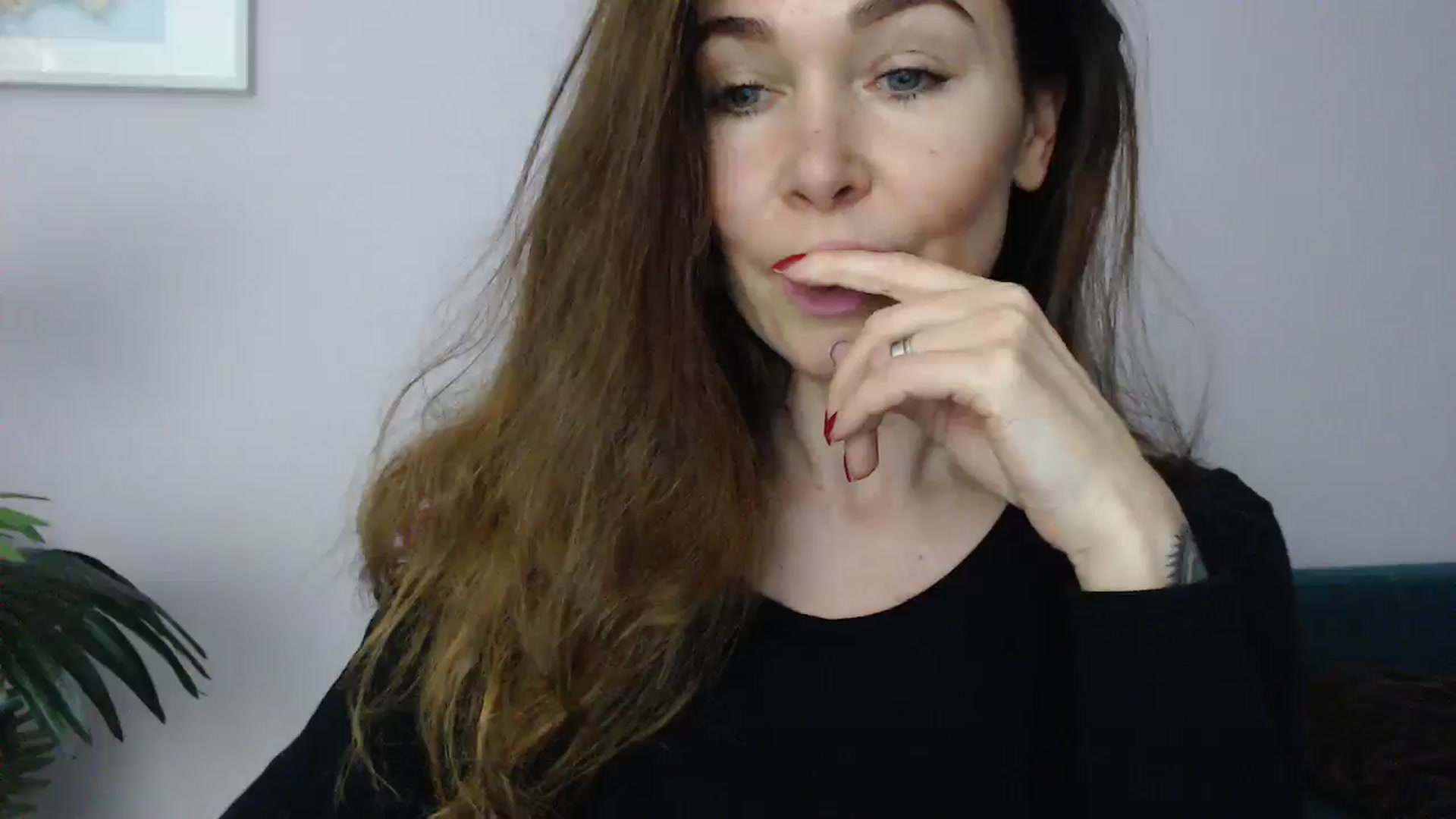 Gallery image thumbnail from Delilah_sweet's myfreecams stream on, 05/21/2025, 17:24 image 3 of 20