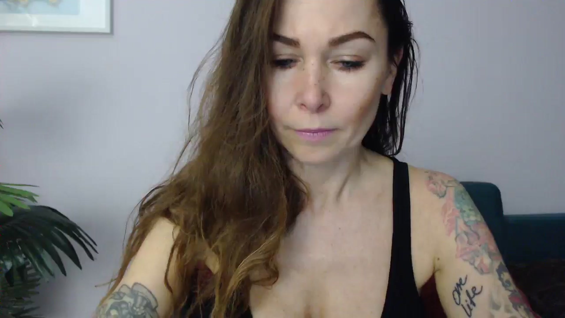 Gallery image thumbnail from Delilah_sweet's myfreecams stream on, 05/26/2025, 16:20 image 2 of 20