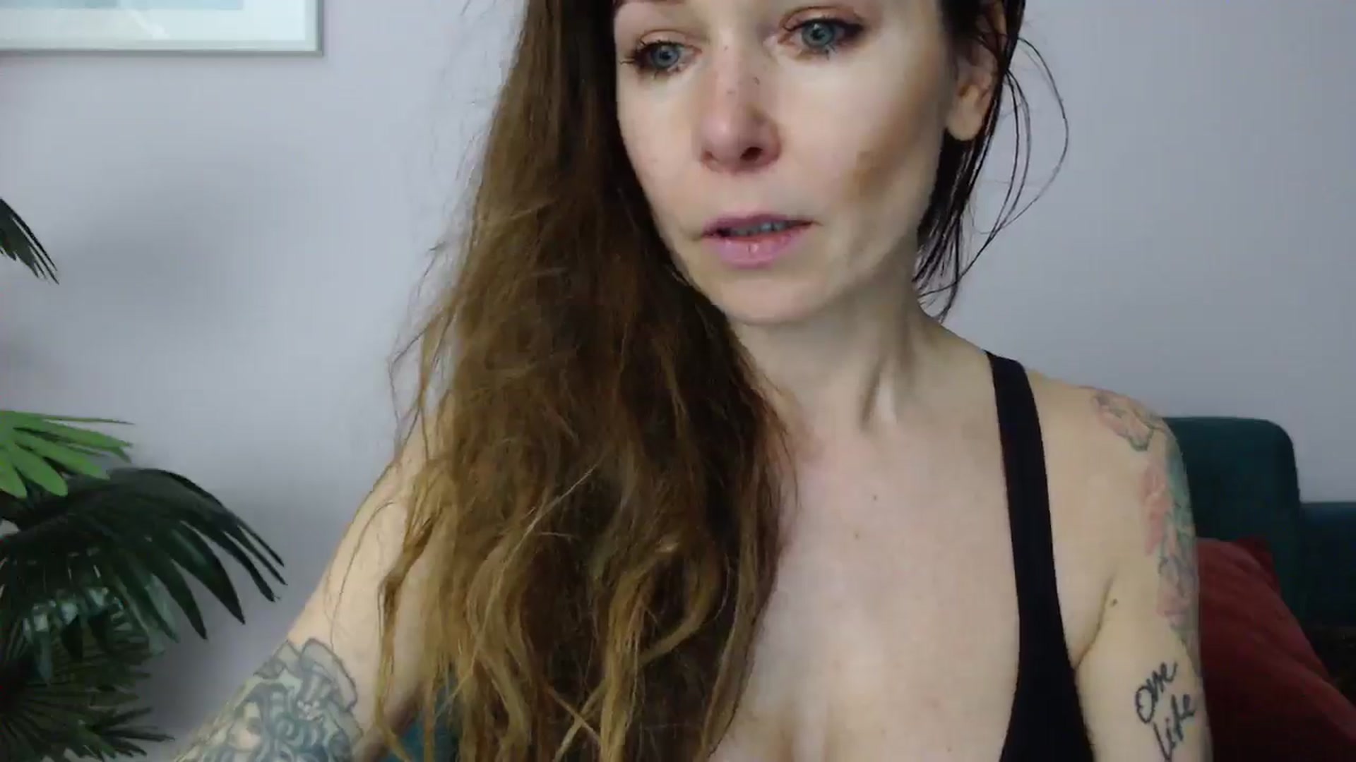 Gallery image thumbnail from Delilah_sweet's myfreecams stream on, 05/26/2025, 18:06 image 20 of 20