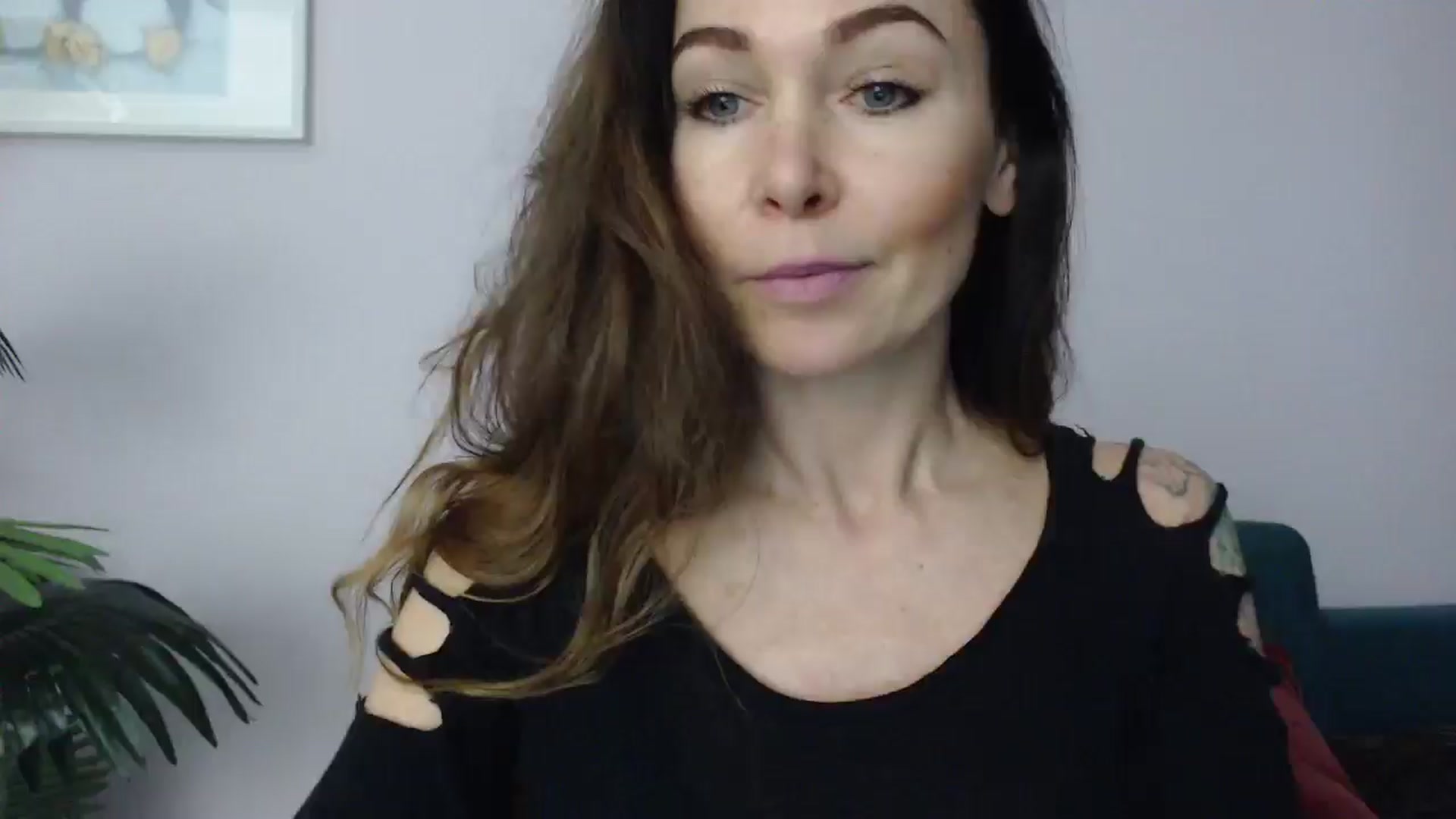Gallery image thumbnail from Delilah_sweet's myfreecams stream on, 05/27/2025, 16:32 image 4 of 20