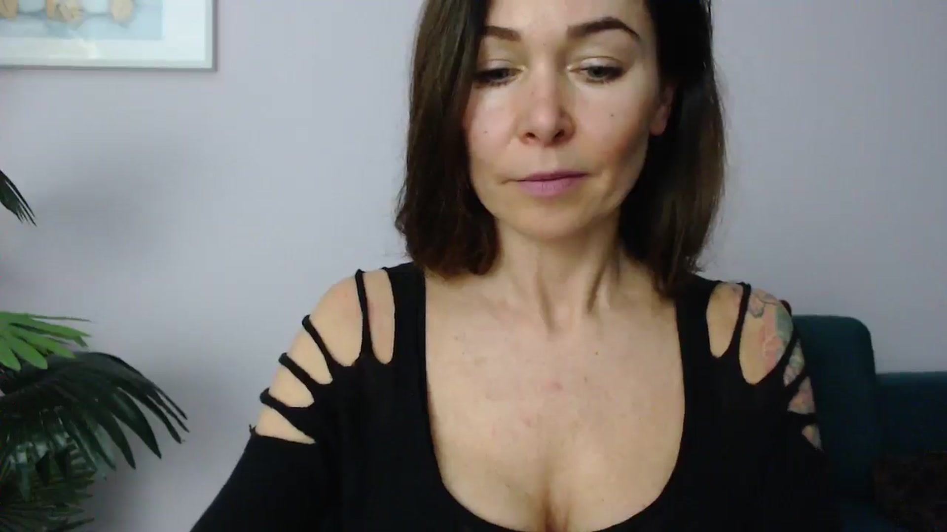 Gallery image thumbnail from Delilah_sweet's myfreecams stream on, 05/28/2025, 16:53 image 18 of 20
