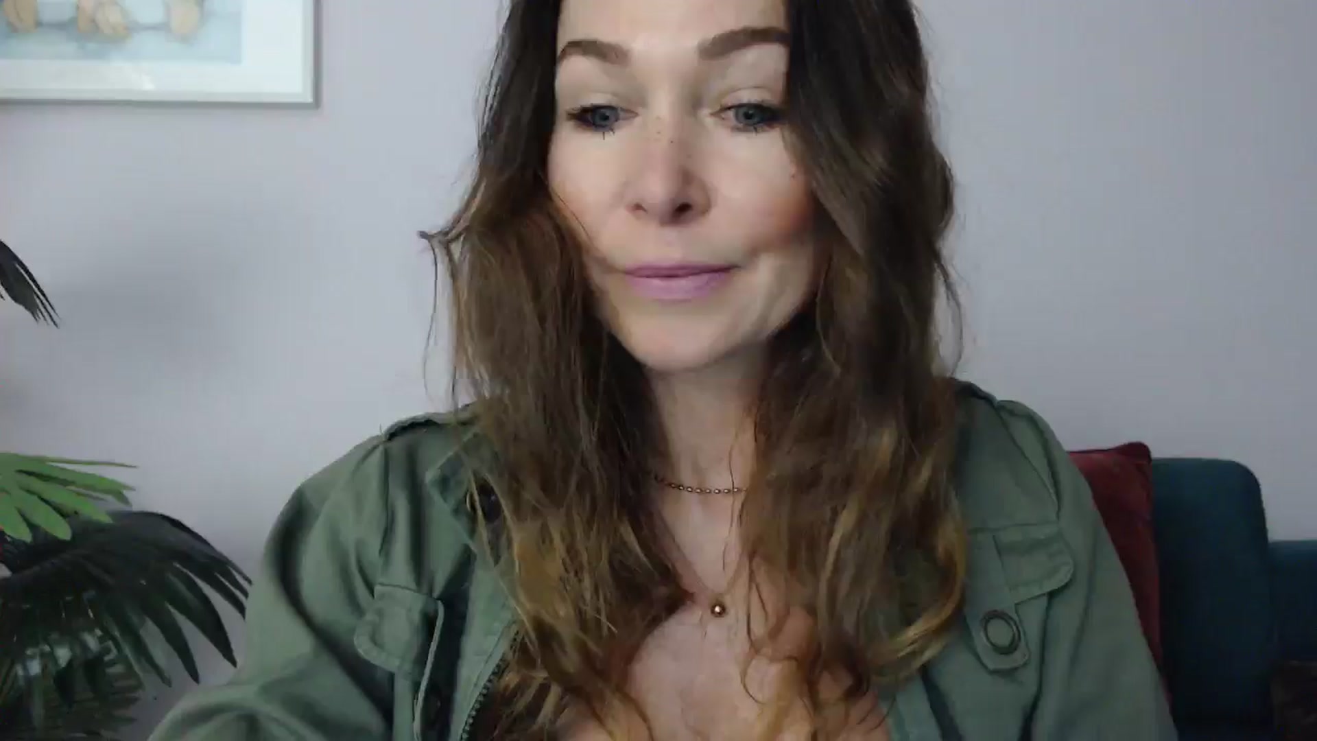 Gallery image thumbnail from Delilah_sweet's myfreecams stream on, 06/10/2025, 15:32 image 5 of 20