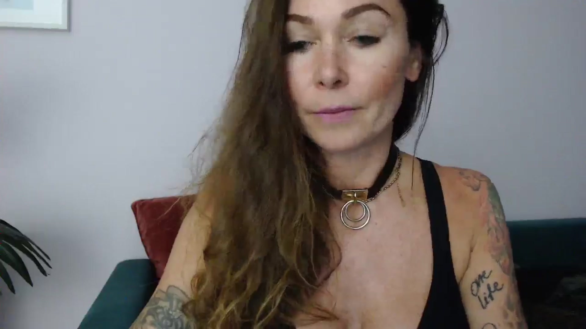 Gallery image thumbnail from Delilah_sweet's myfreecams stream on, 06/10/2025, 18:38 image 7 of 20