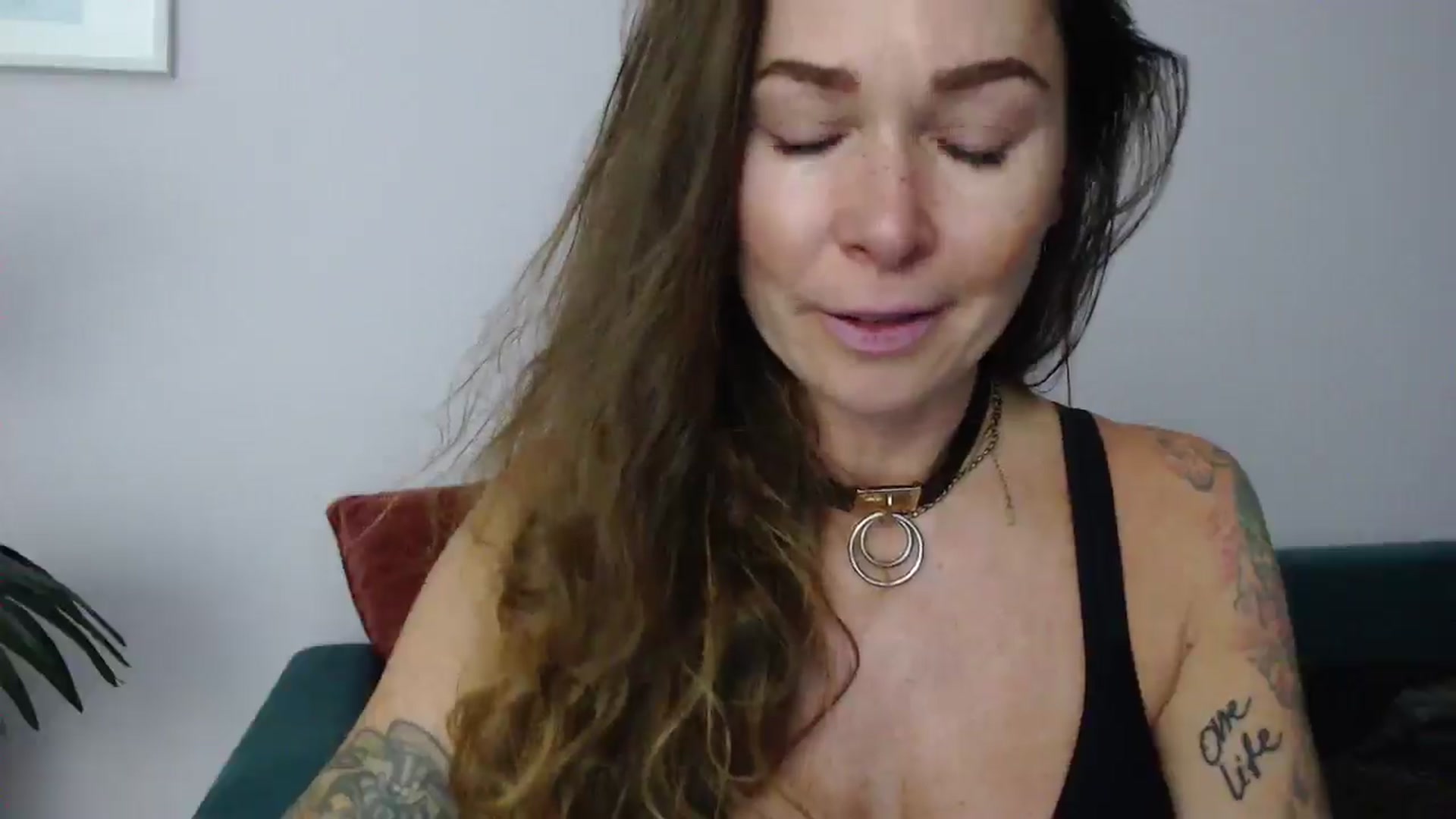 Gallery image thumbnail from Delilah_sweet's myfreecams stream on, 06/10/2025, 18:38 image 13 of 20