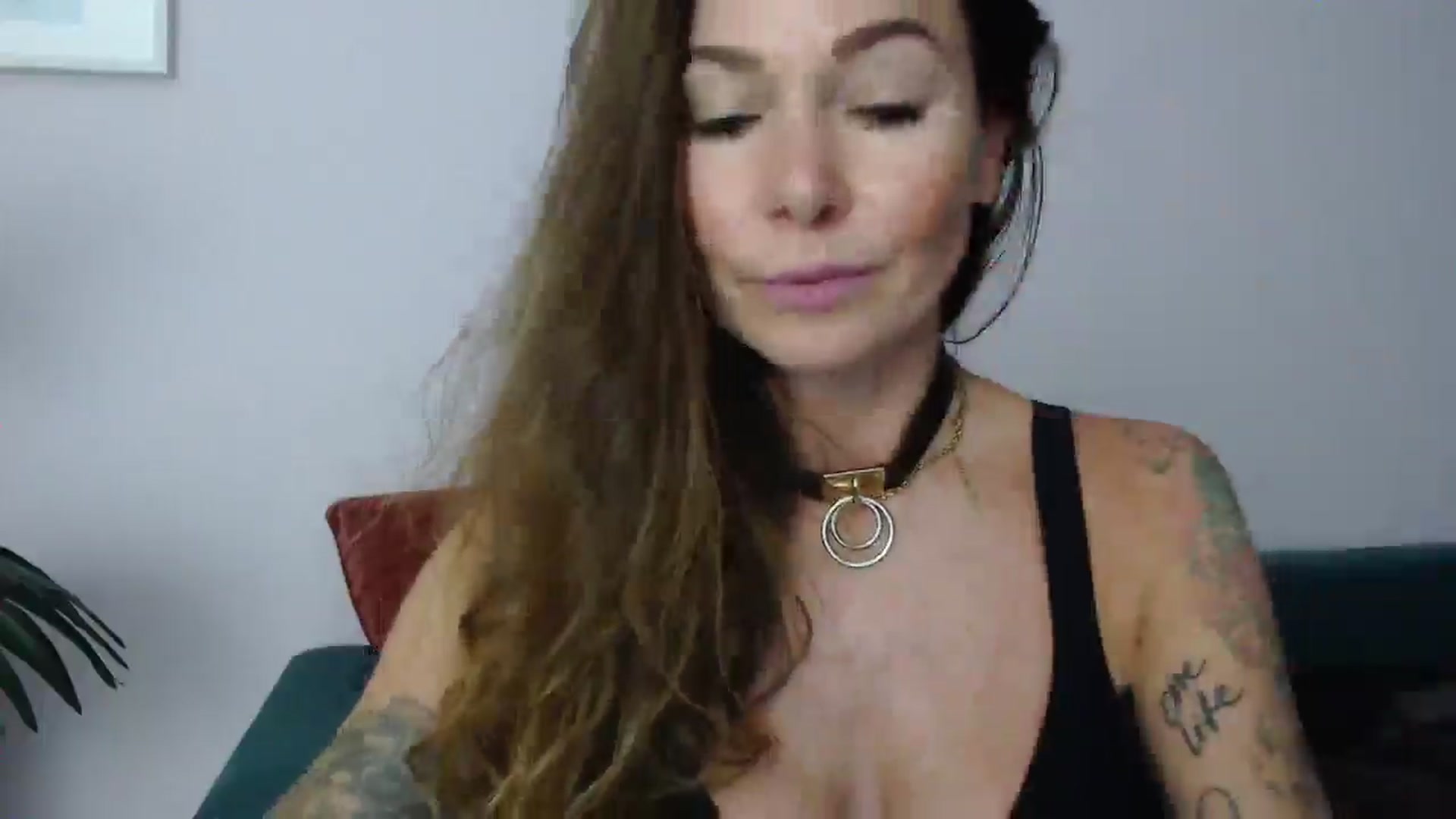 Gallery image thumbnail from Delilah_sweet's myfreecams stream on, 06/10/2025, 18:38 image 4 of 20