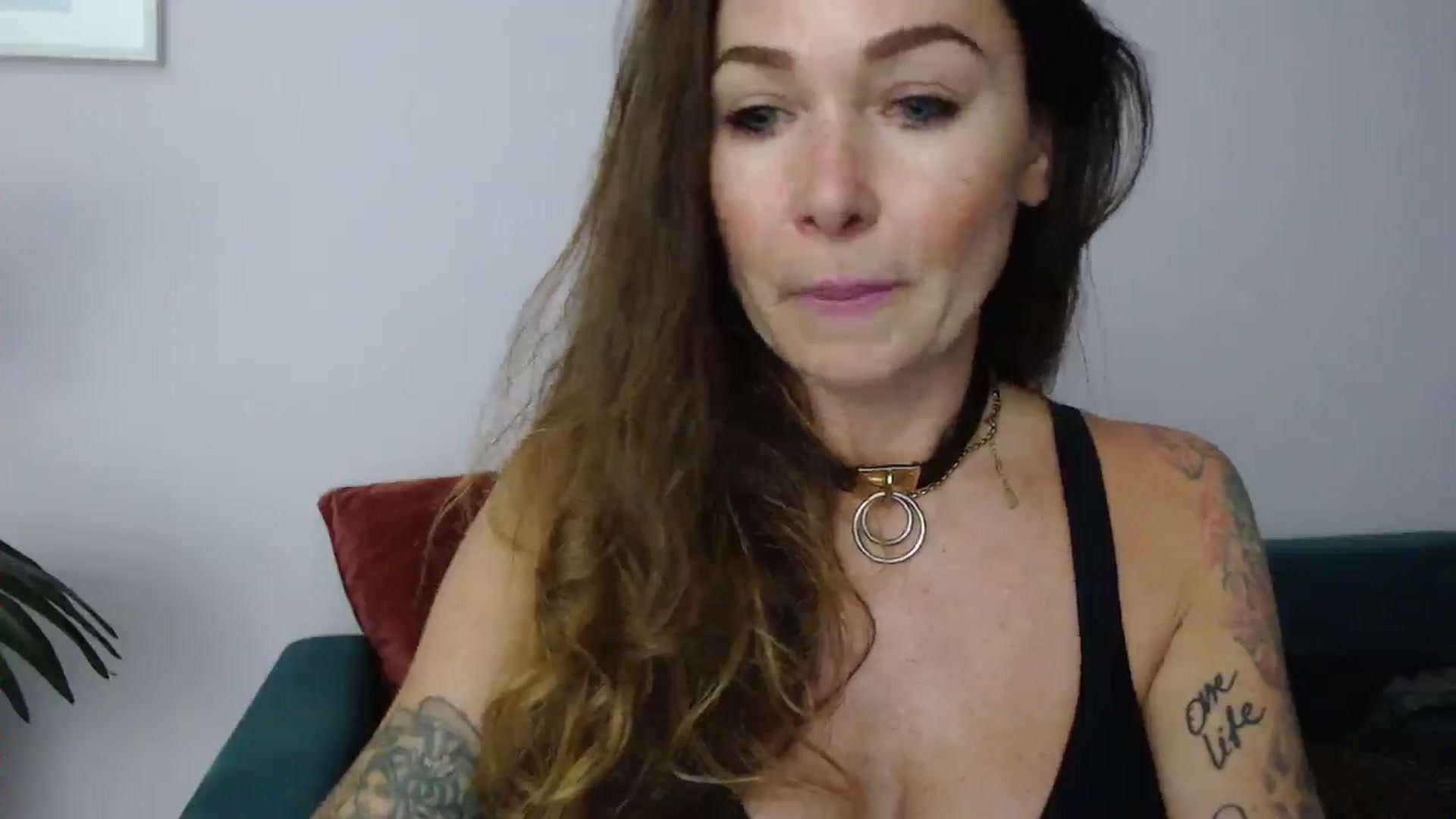 Gallery image thumbnail from Delilah_sweet's myfreecams stream on, 06/10/2025, 18:38 image 16 of 20