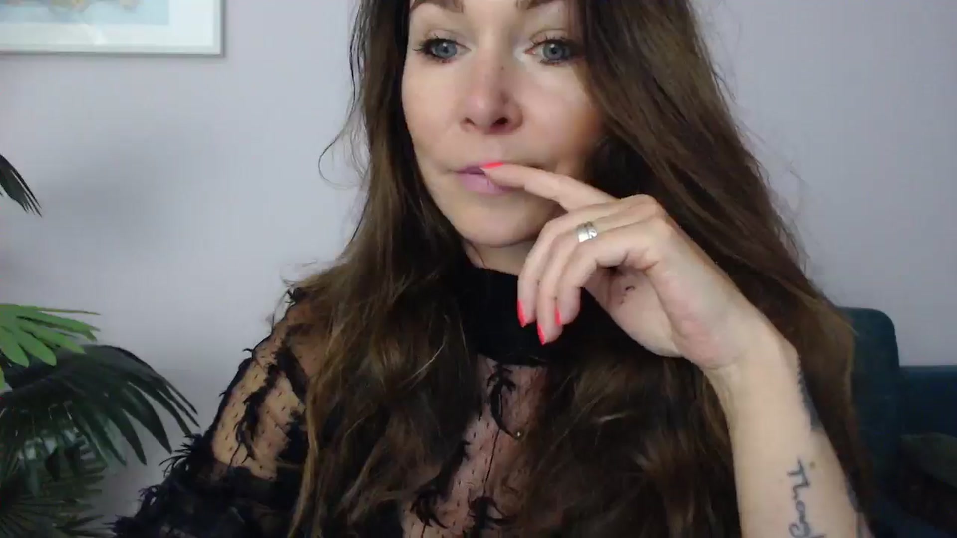 Gallery image thumbnail from Delilah_sweet's myfreecams stream on, 06/11/2025, 15:31 image 13 of 20