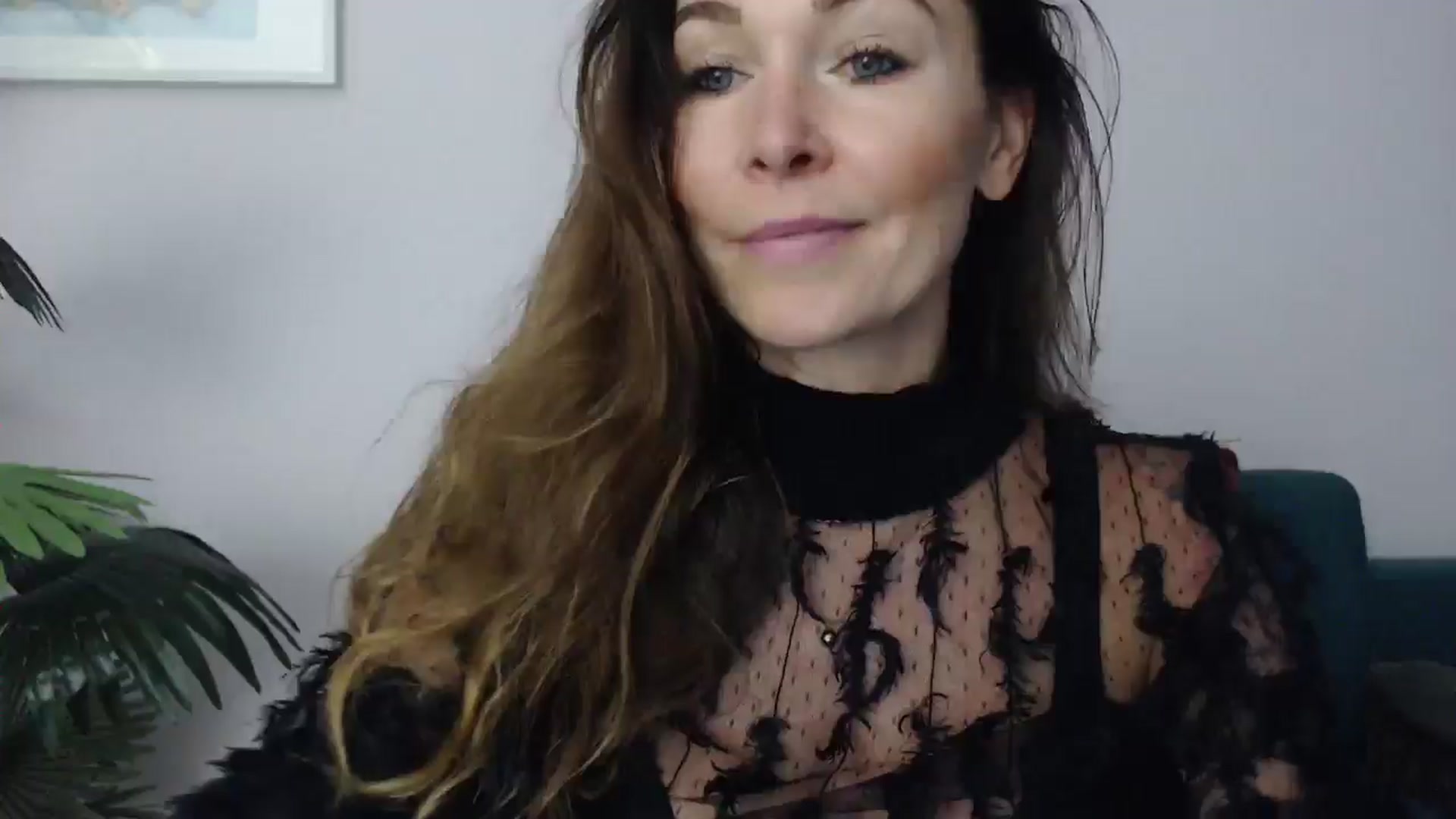 Gallery image thumbnail from Delilah_sweet's myfreecams stream on, 06/11/2025, 15:31 image 12 of 20