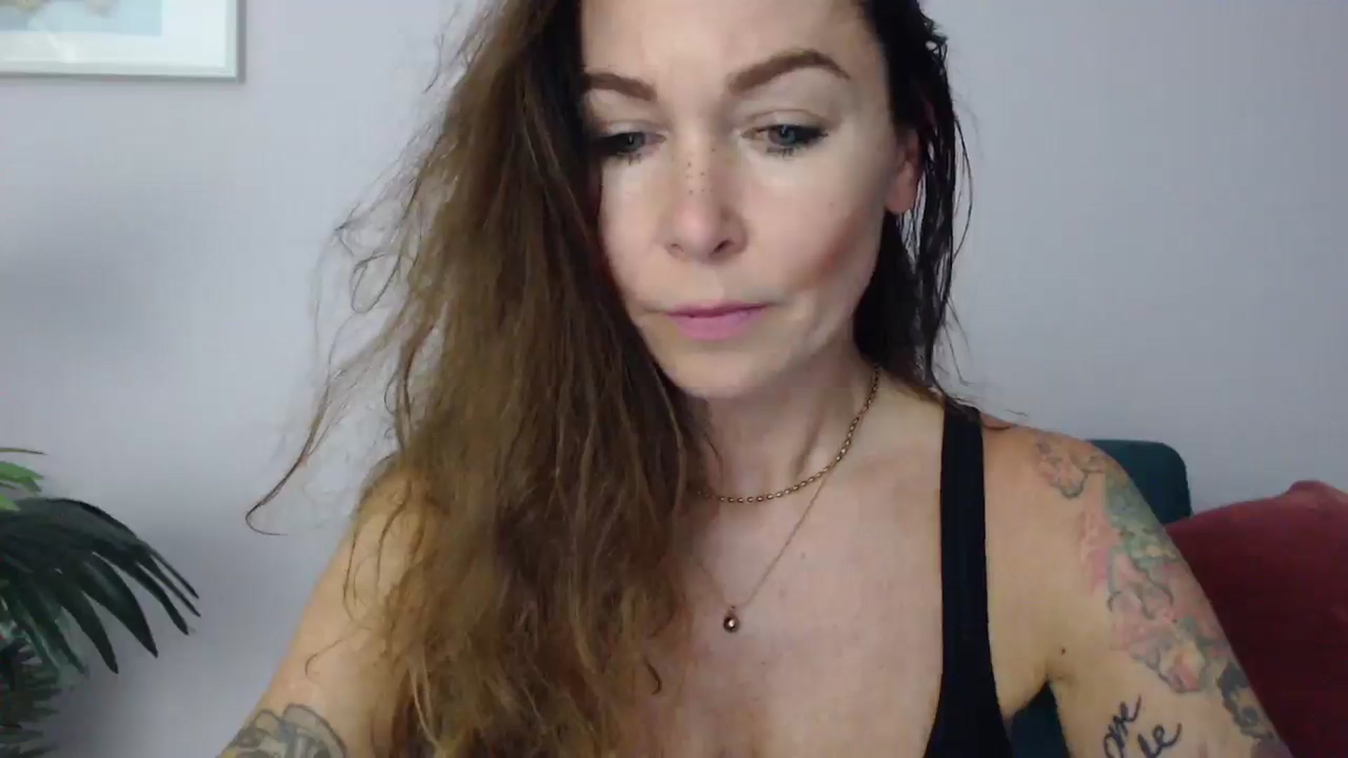 Gallery image thumbnail from Delilah_sweet's myfreecams stream on, 06/12/2025, 15:37 image 3 of 20