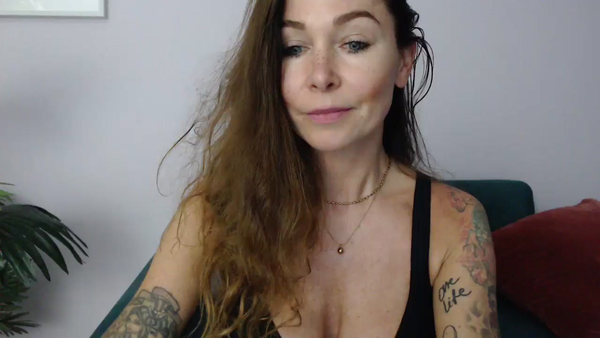 Gallery image thumbnail from Delilah_sweet's myfreecams stream on, 06/12/2025, 15:37 image 20 of 20