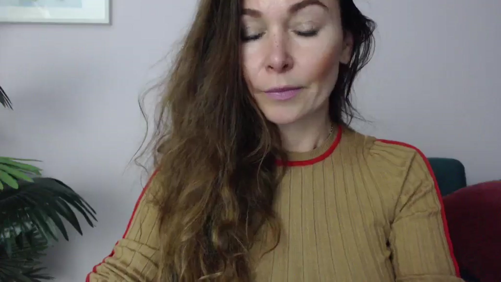 Gallery image thumbnail from Delilah_sweet's myfreecams stream on, 06/16/2025, 16:14 image 10 of 20