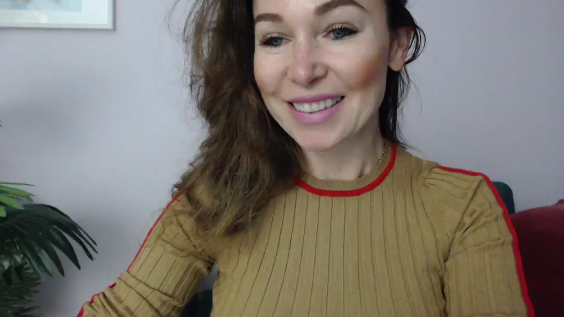 Gallery image thumbnail from Delilah_sweet's myfreecams stream on, 06/16/2025, 16:14 image 1 of 20
