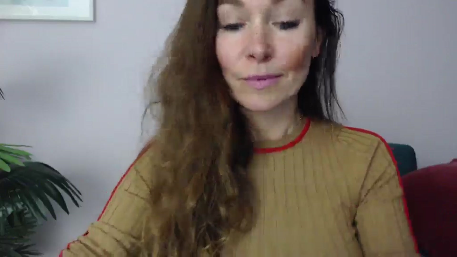 Gallery image thumbnail from Delilah_sweet's myfreecams stream on, 06/16/2025, 16:14 image 16 of 20