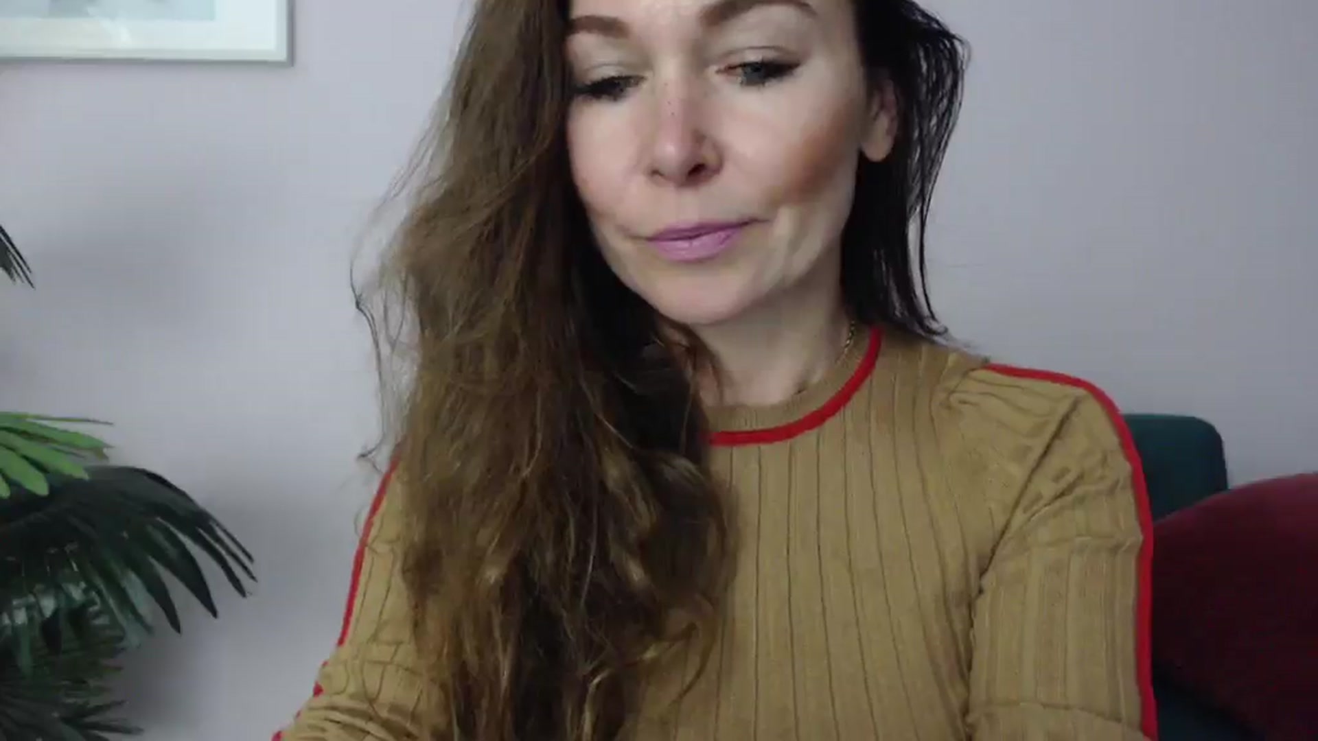 Gallery image thumbnail from Delilah_sweet's myfreecams stream on, 06/16/2025, 16:14 image 12 of 20