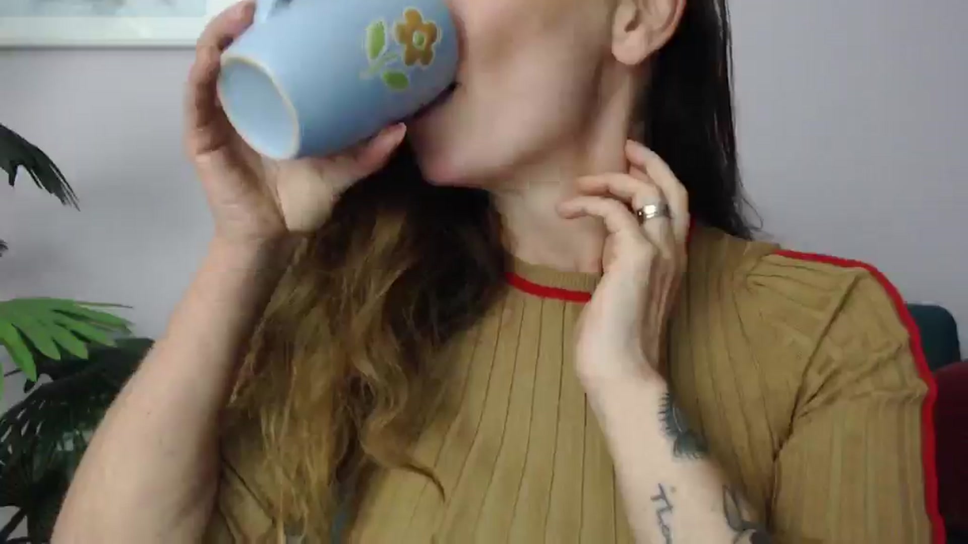 Gallery image thumbnail from Delilah_sweet's myfreecams stream on, 06/16/2025, 16:53 image 17 of 20