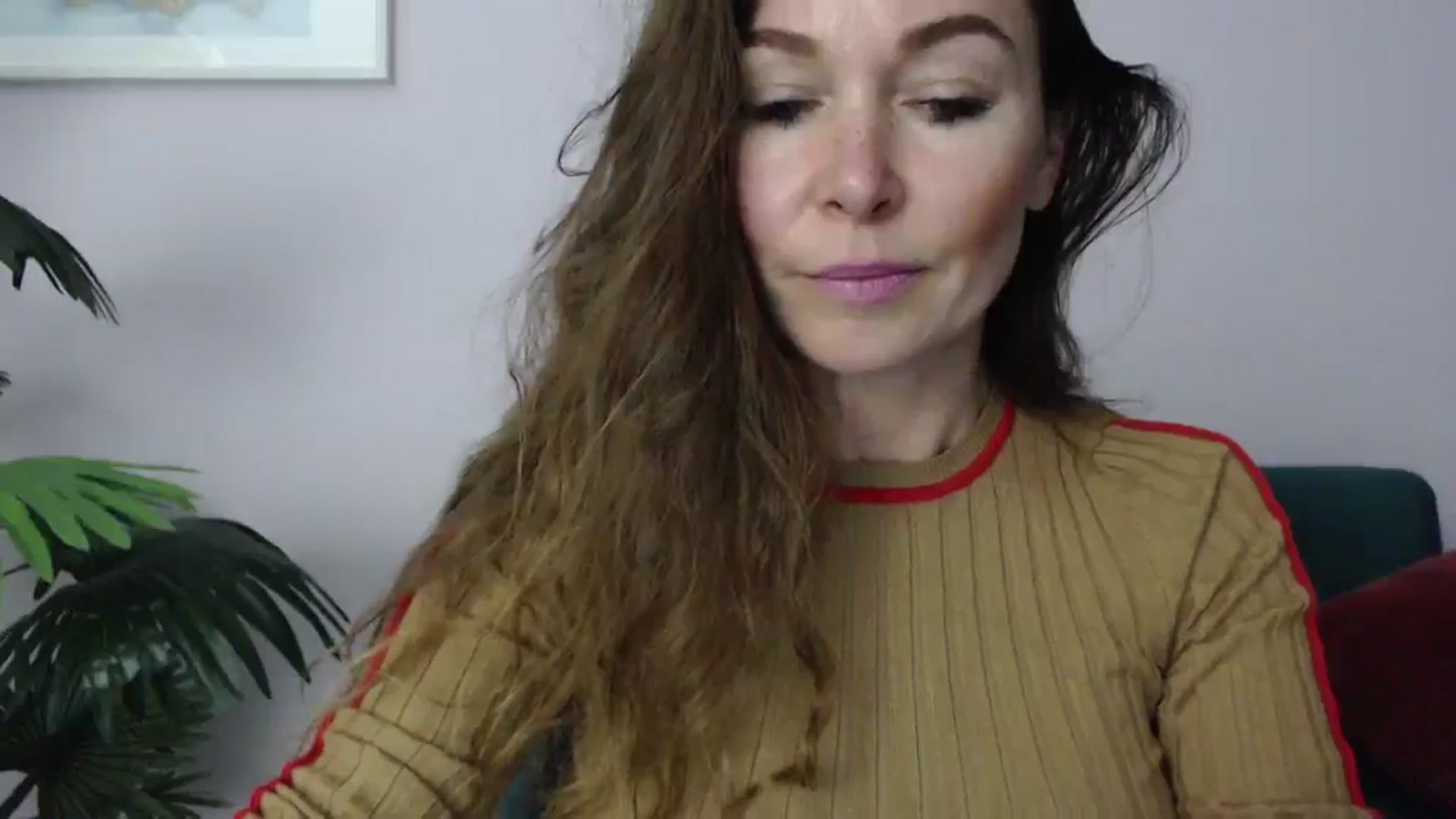Gallery image thumbnail from Delilah_sweet's myfreecams stream on, 06/16/2025, 16:53 image 7 of 20