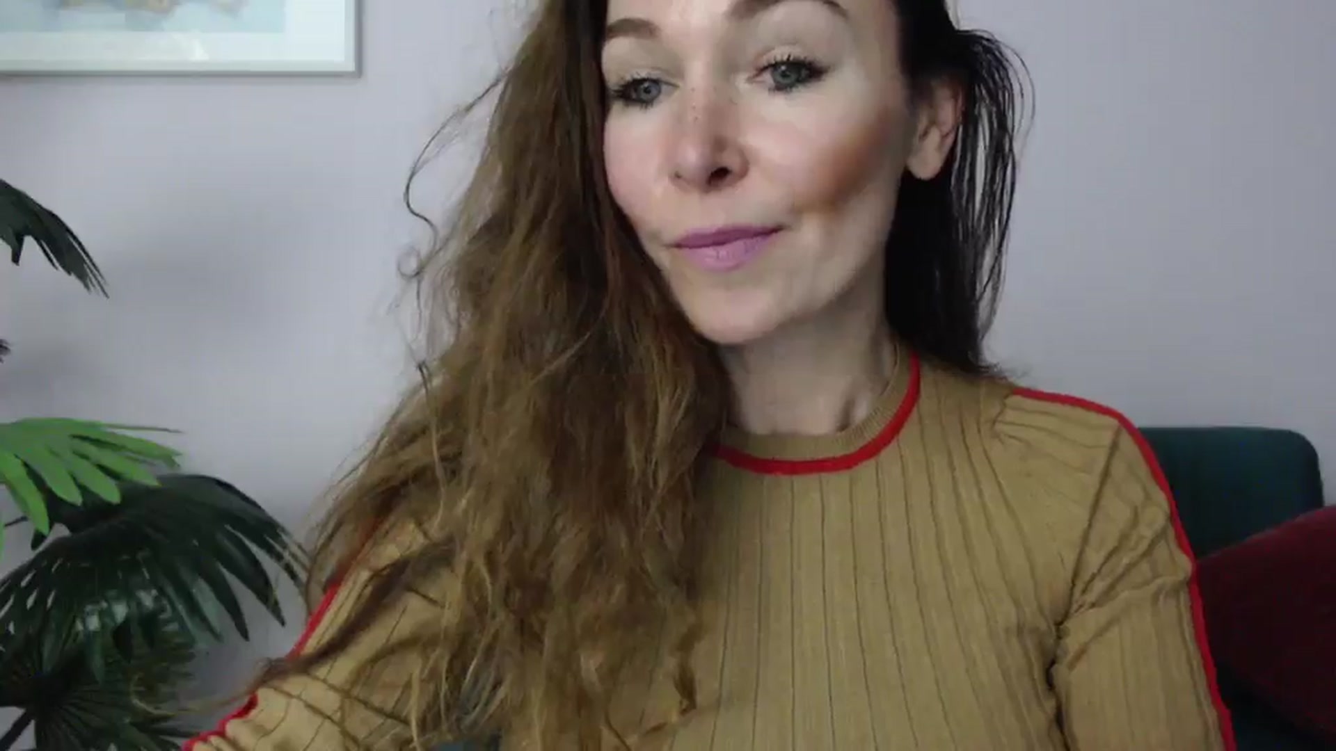 Gallery image thumbnail from Delilah_sweet's myfreecams stream on, 06/16/2025, 16:53 image 10 of 20