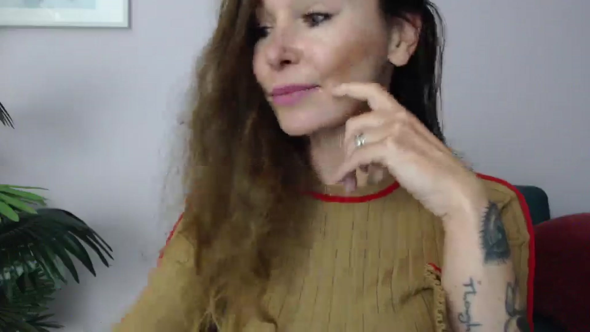 Gallery image thumbnail from Delilah_sweet's myfreecams stream on, 06/16/2025, 18:07 image 8 of 20