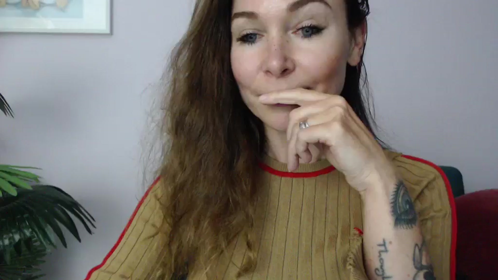 Gallery image thumbnail from Delilah_sweet's myfreecams stream on, 06/16/2025, 18:07 image 2 of 20