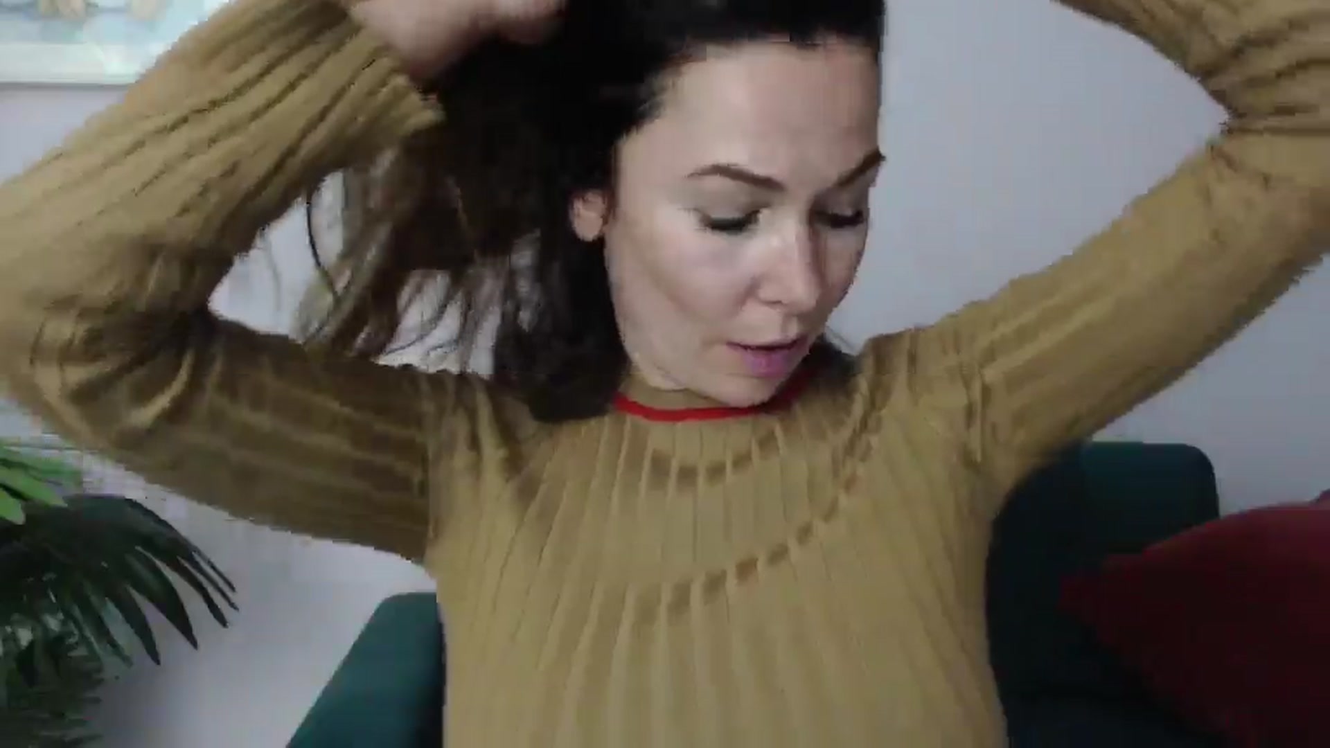 Gallery image thumbnail from Delilah_sweet's myfreecams stream on, 06/16/2025, 18:07 image 16 of 20