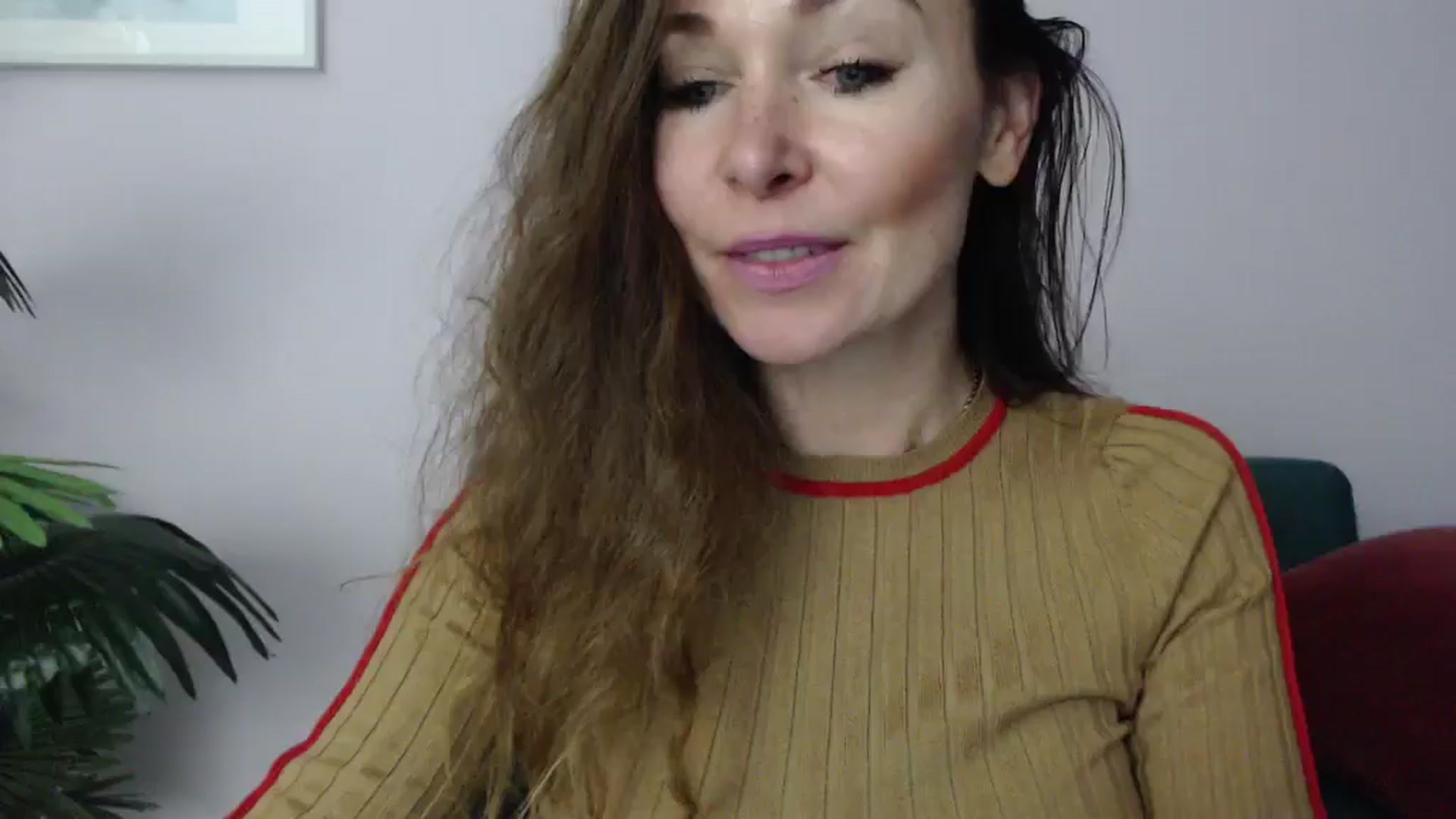 Gallery image thumbnail from Delilah_sweet's myfreecams stream on, 06/16/2025, 18:07 image 5 of 20