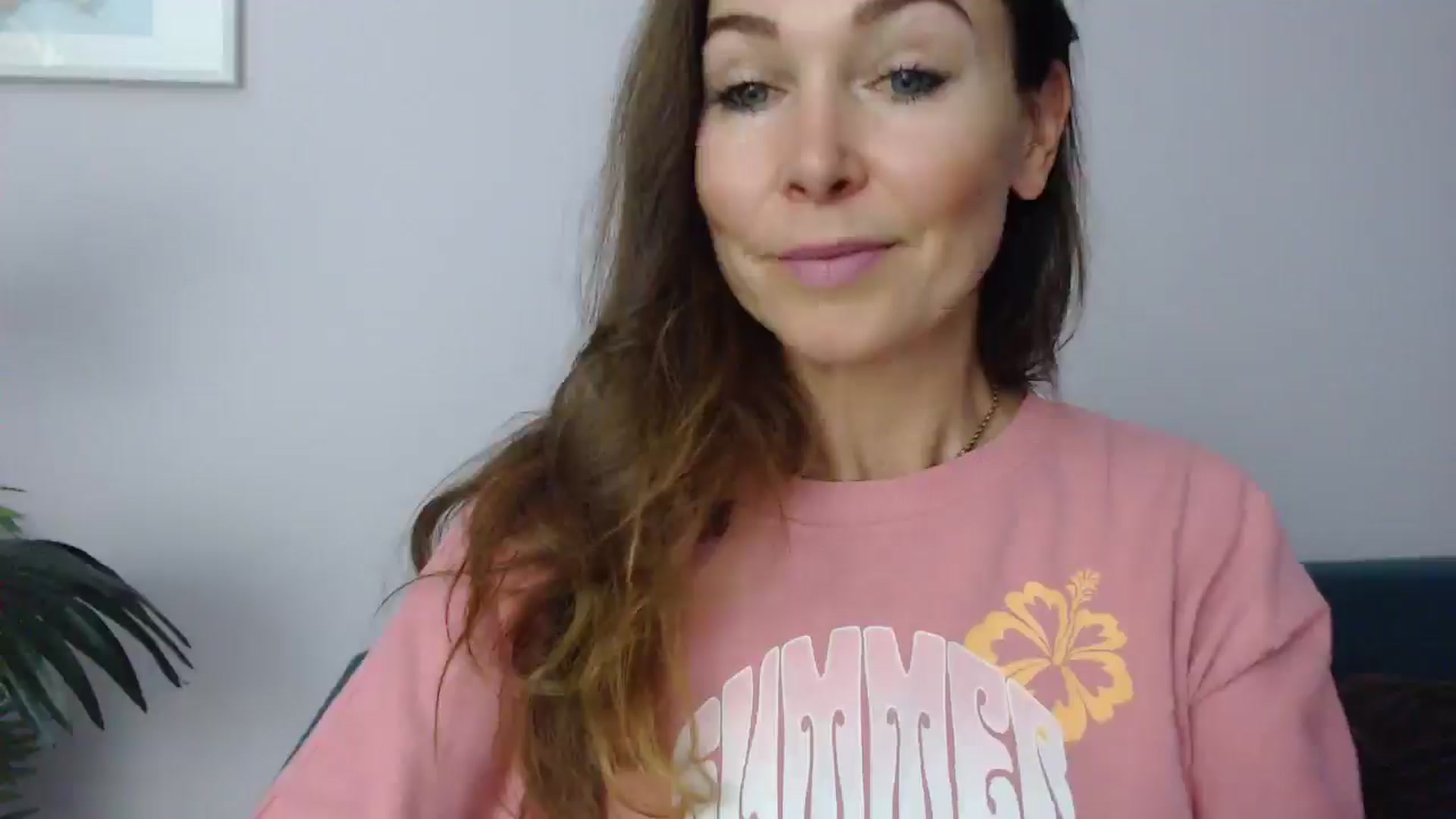 Gallery image thumbnail from Delilah_sweet's myfreecams stream on, 06/17/2025, 15:51 image 19 of 20