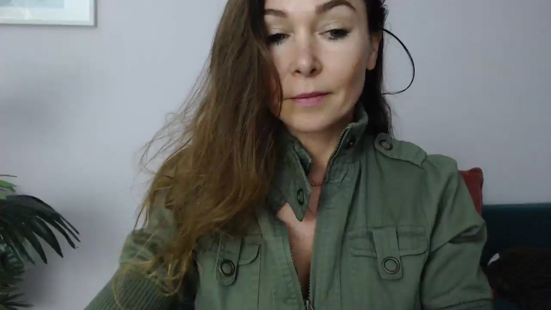 Gallery image thumbnail from Delilah_sweet's myfreecams stream on, 06/18/2025, 17:48 image 13 of 20
