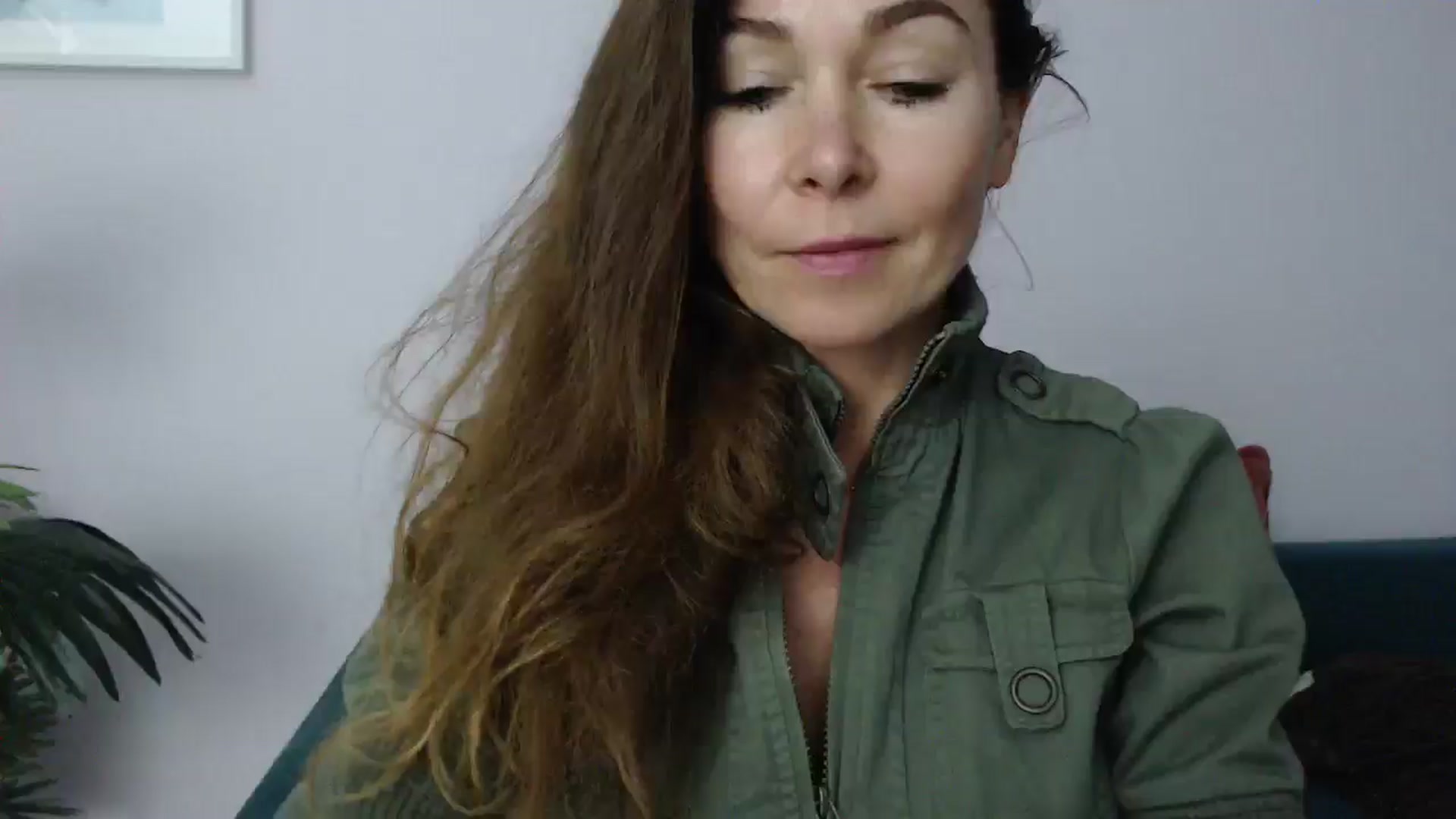 Gallery image thumbnail from Delilah_sweet's myfreecams stream on, 06/18/2025, 17:48 image 15 of 20