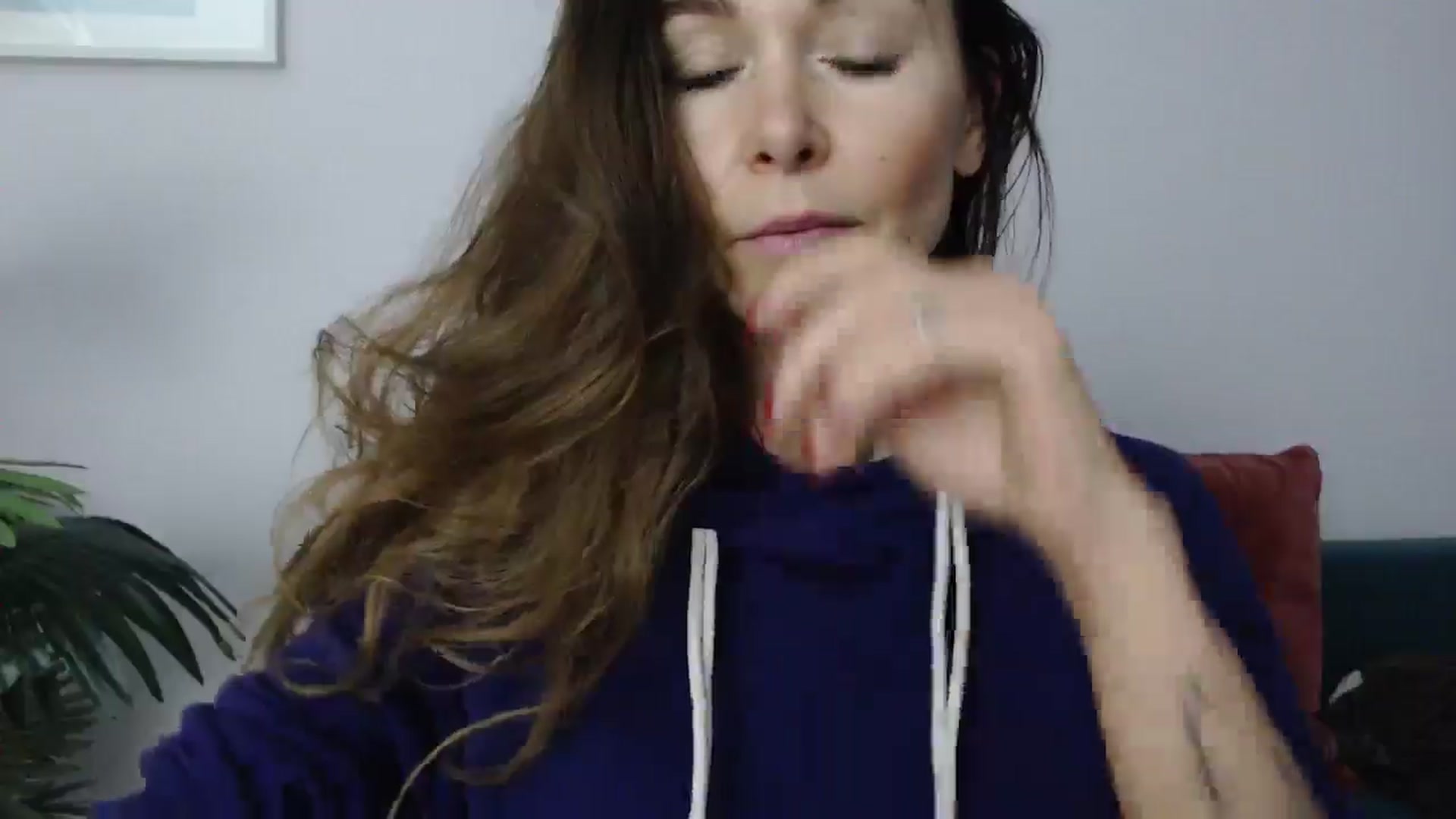 Gallery image thumbnail from Delilah_sweet's myfreecams stream on, 06/24/2025, 15:47 image 7 of 20