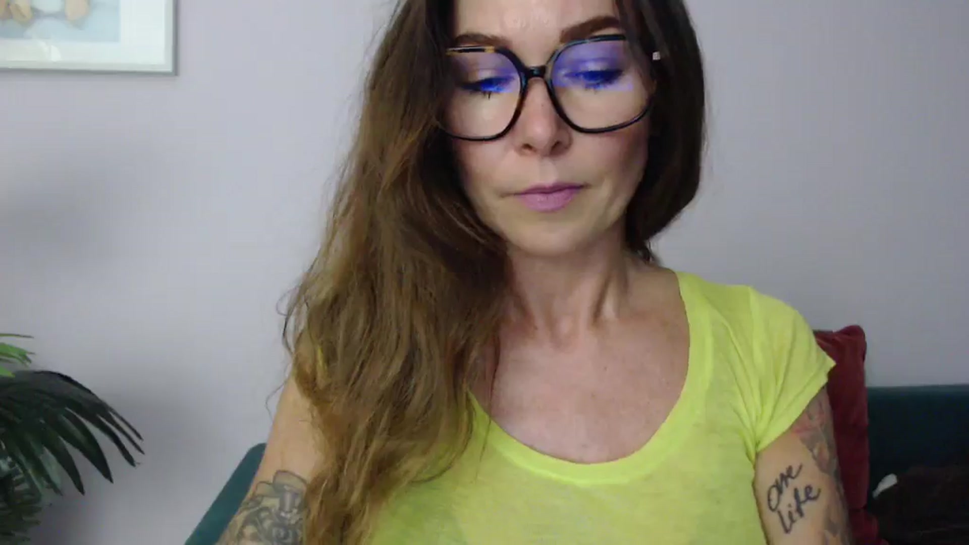Gallery image thumbnail from Delilah_sweet's myfreecams stream on, 07/01/2025, 16:00 image 11 of 20