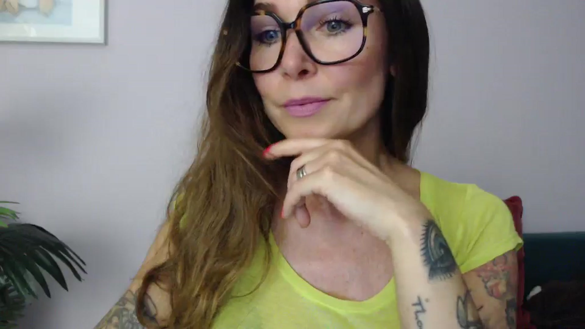 Gallery image thumbnail from Delilah_sweet's myfreecams stream on, 07/01/2025, 16:00 image 13 of 20