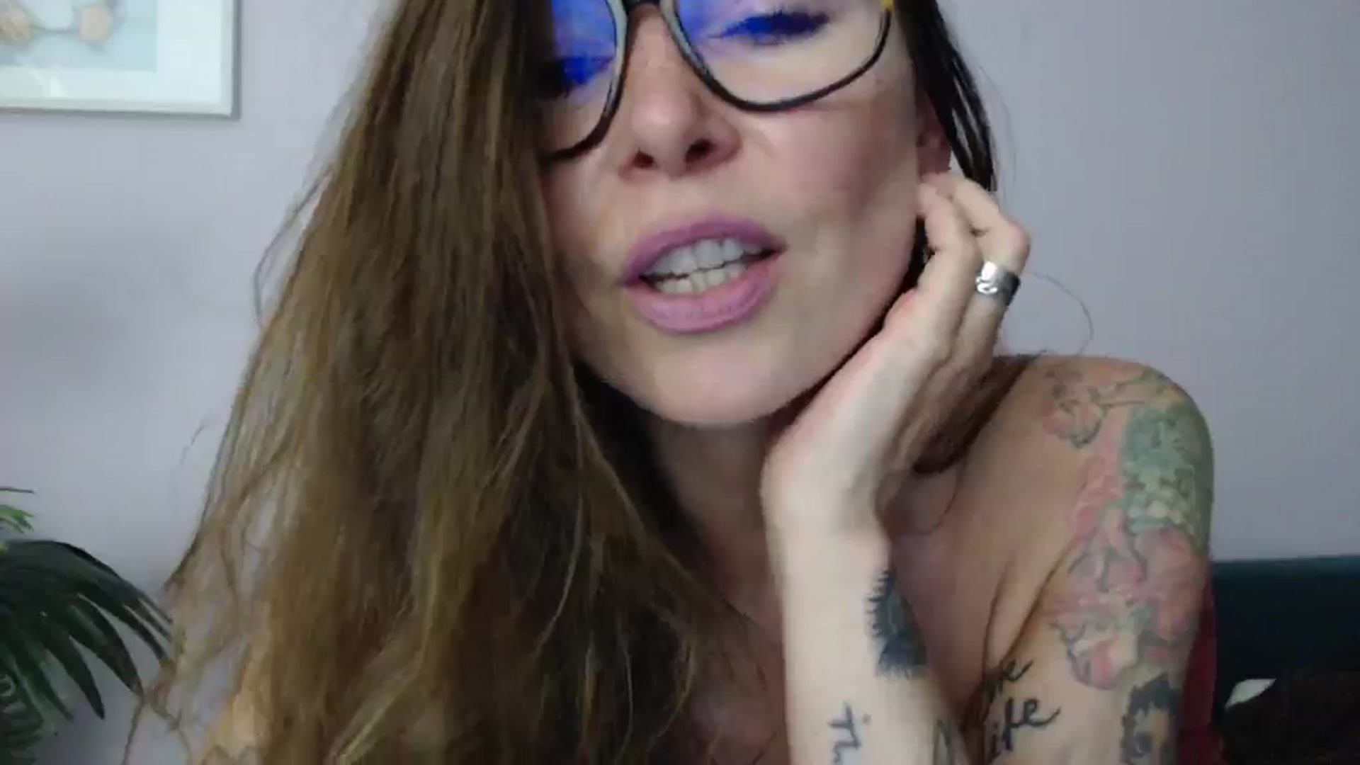 Gallery image thumbnail from Delilah_sweet's myfreecams stream on, 07/01/2025, 17:51 image 10 of 20