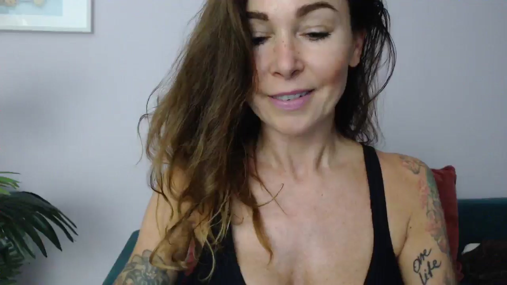 Gallery image thumbnail from Delilah_sweet's myfreecams stream on, 07/02/2025, 16:26 image 11 of 20