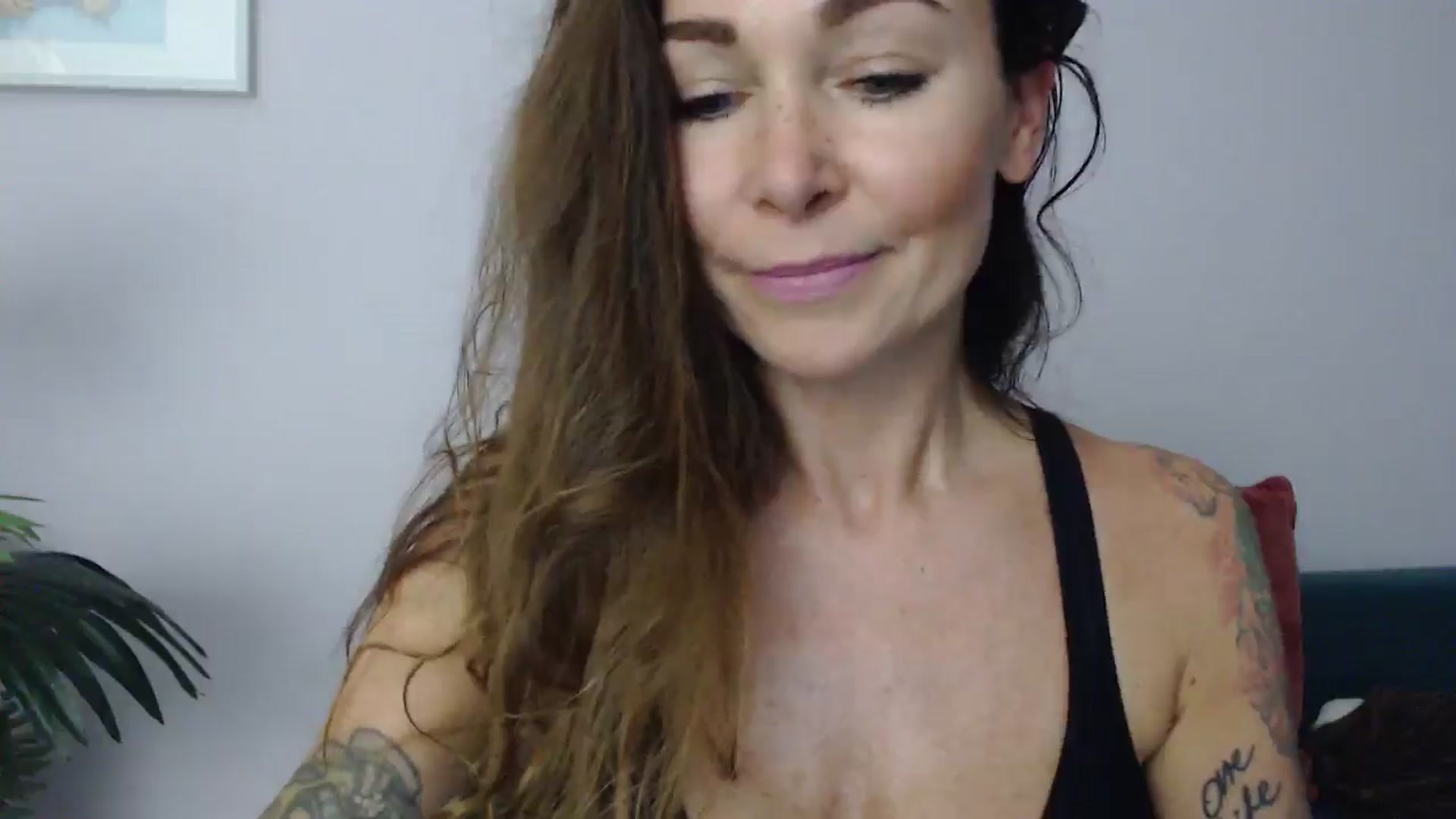 Gallery image thumbnail from Delilah_sweet's myfreecams stream on, 07/02/2025, 16:26 image 4 of 20