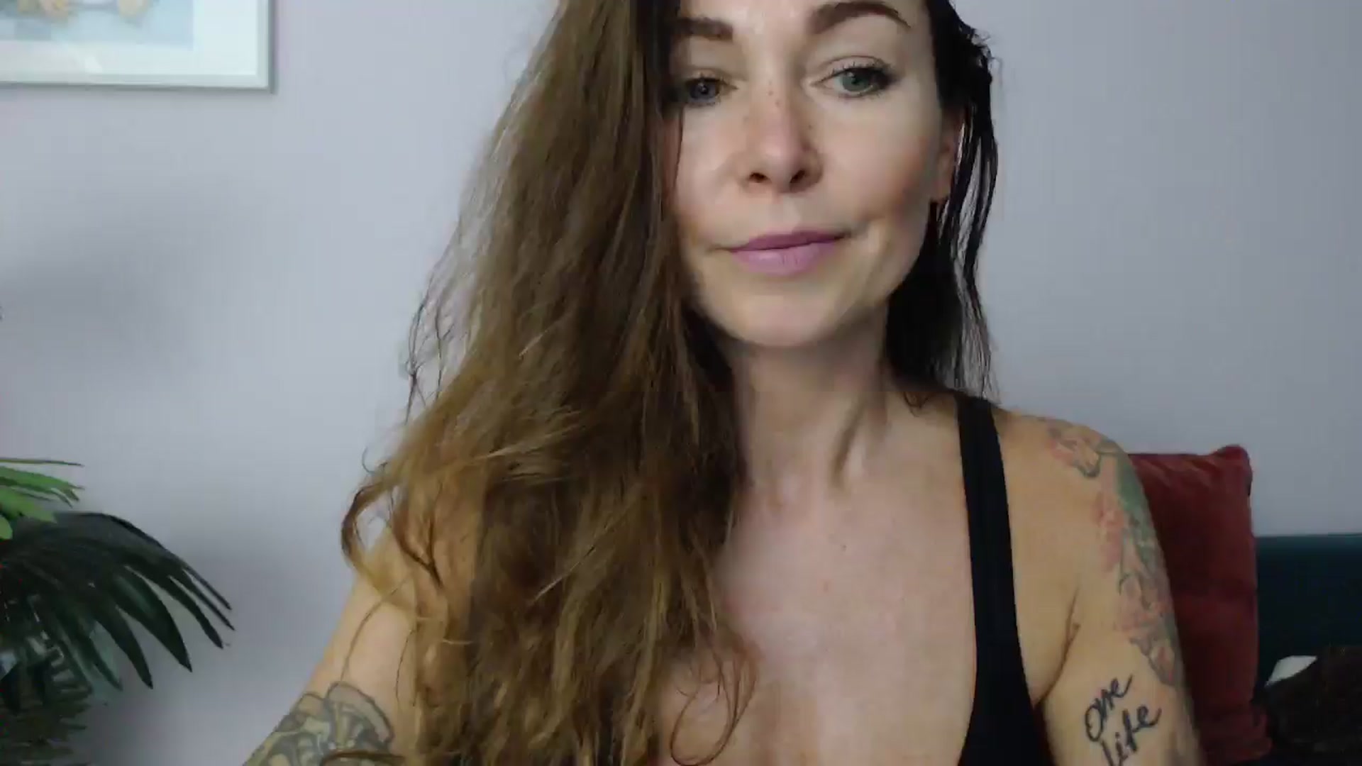 Gallery image thumbnail from Delilah_sweet's myfreecams stream on, 07/02/2025, 16:26 image 19 of 20