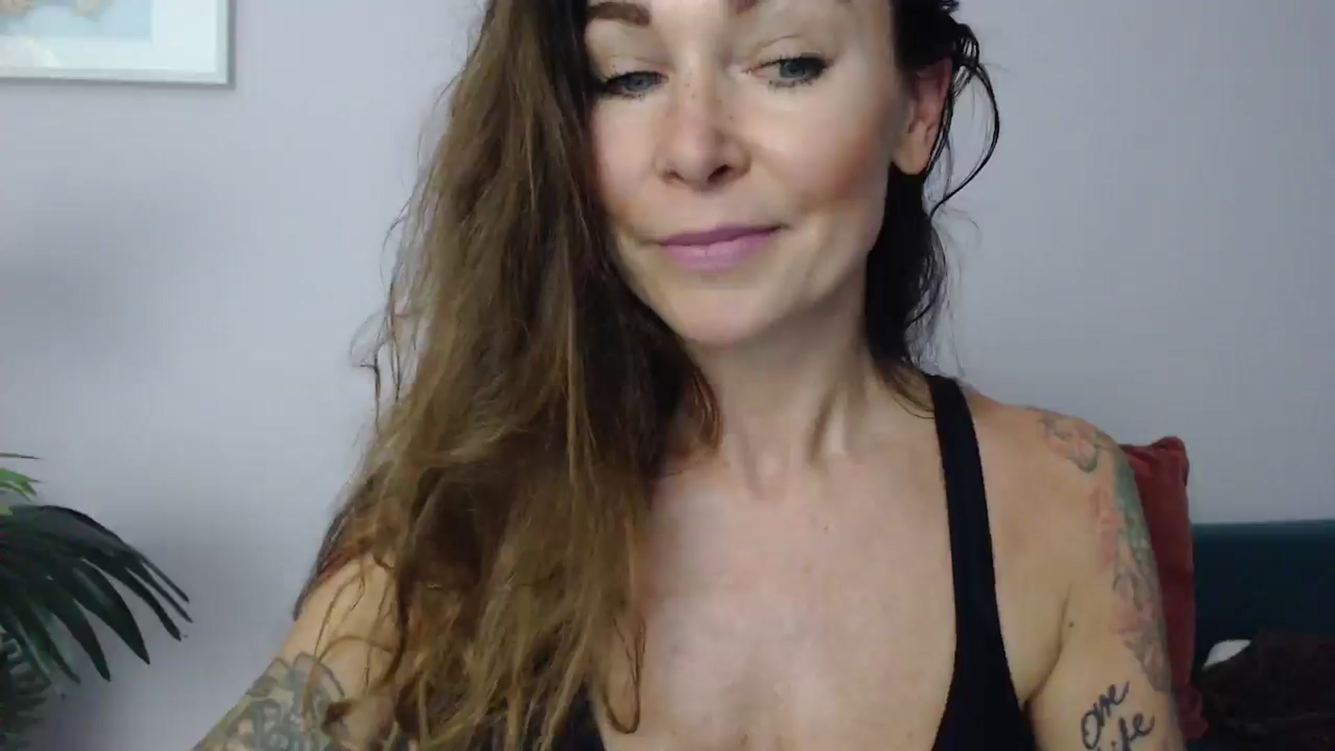Gallery image thumbnail from Delilah_sweet's myfreecams stream on, 07/02/2025, 16:26 image 5 of 20