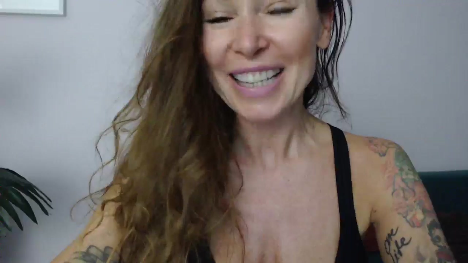 Gallery image thumbnail from Delilah_sweet's myfreecams stream on, 07/02/2025, 17:31 image 2 of 20
