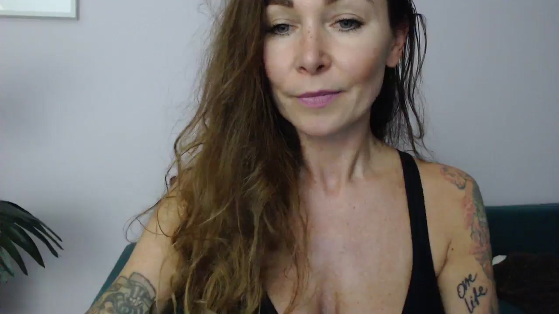 Gallery image thumbnail from Delilah_sweet's myfreecams stream on, 07/02/2025, 17:31 image 5 of 20