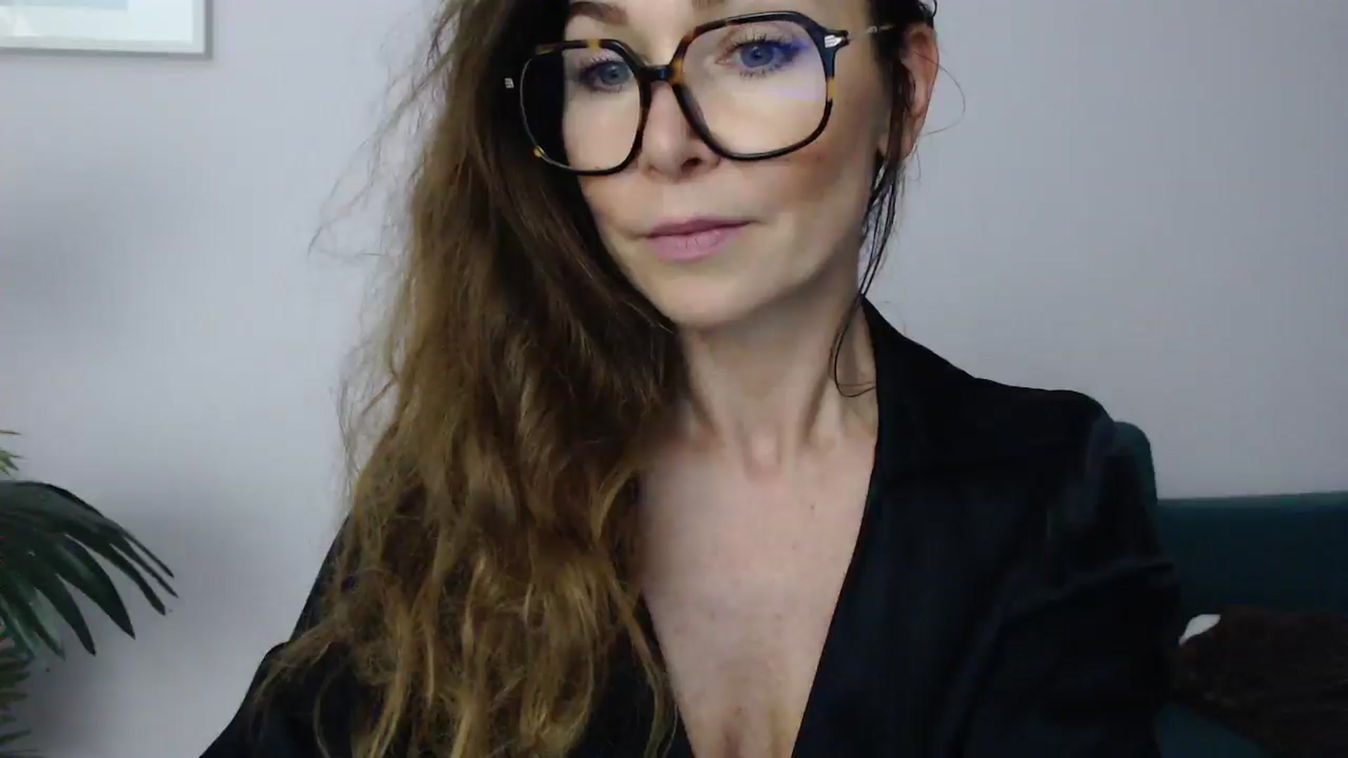Gallery image thumbnail from Delilah_sweet's myfreecams stream on, 07/03/2025, 14:38 image 6 of 20