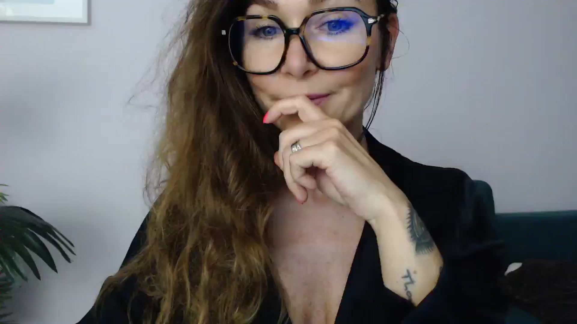 Gallery image thumbnail from Delilah_sweet's myfreecams stream on, 07/03/2025, 14:38 image 5 of 20