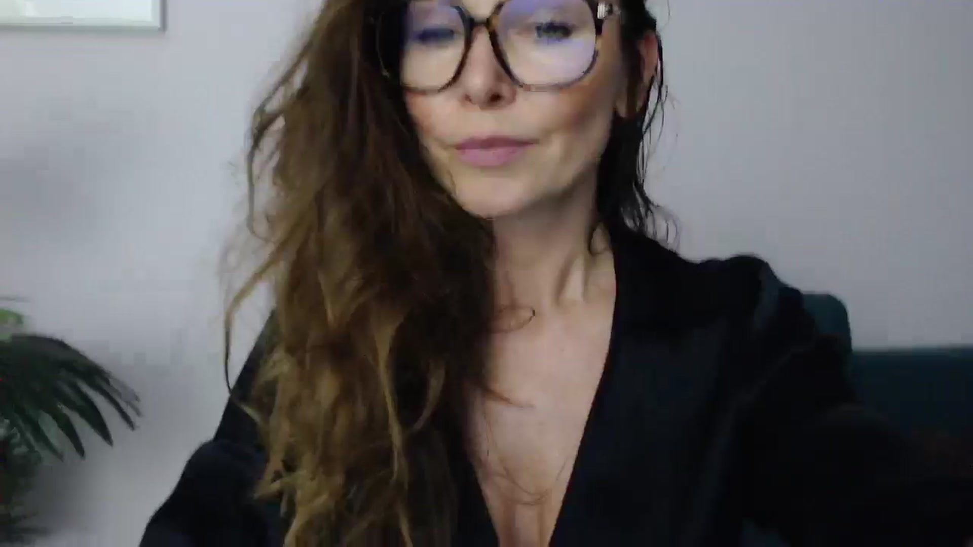 Gallery image thumbnail from Delilah_sweet's myfreecams stream on, 07/03/2025, 16:22 image 2 of 20