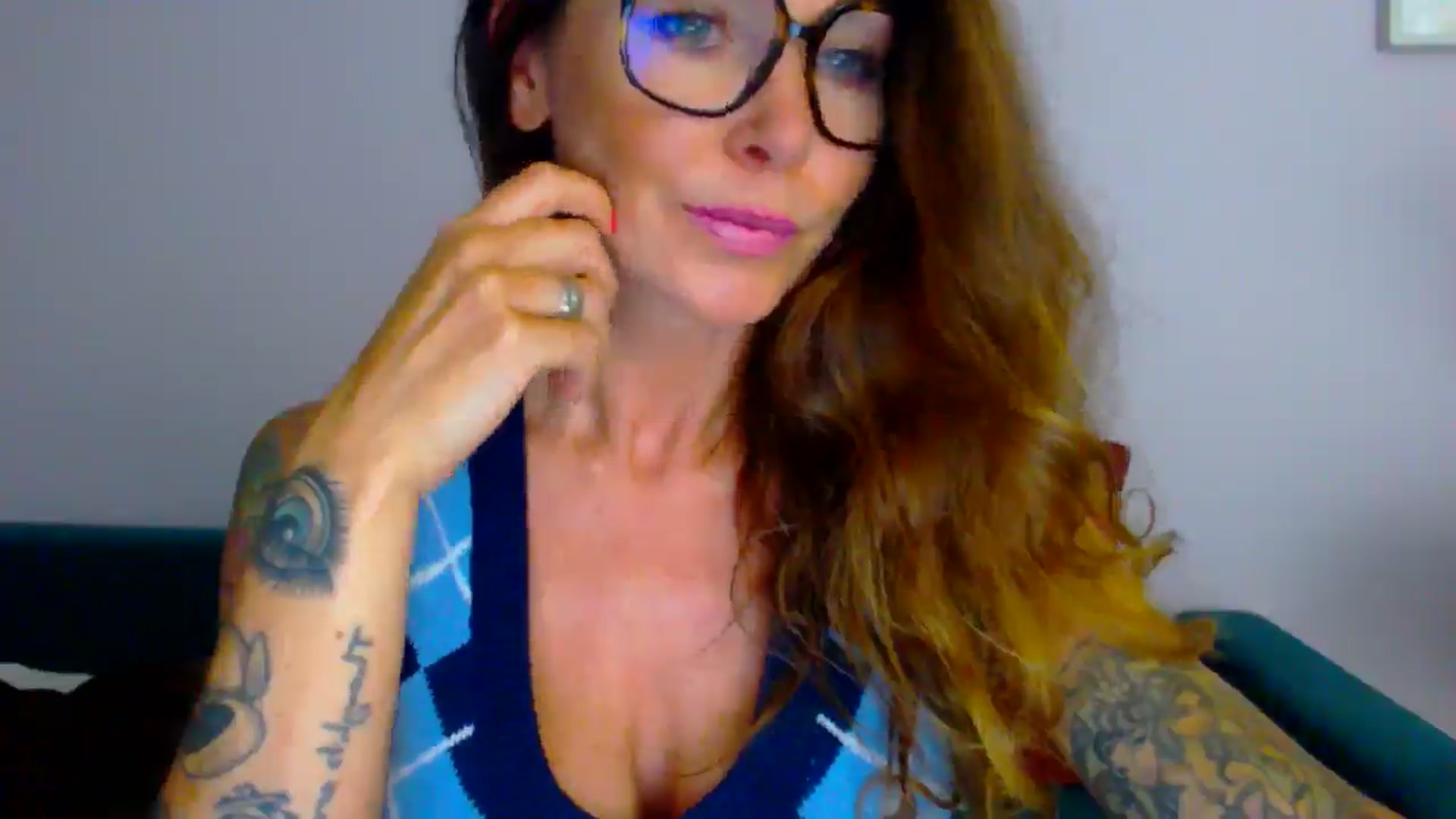Gallery image thumbnail from Delilah_sweet's myfreecams stream on, 07/08/2025, 16:18 image 17 of 20