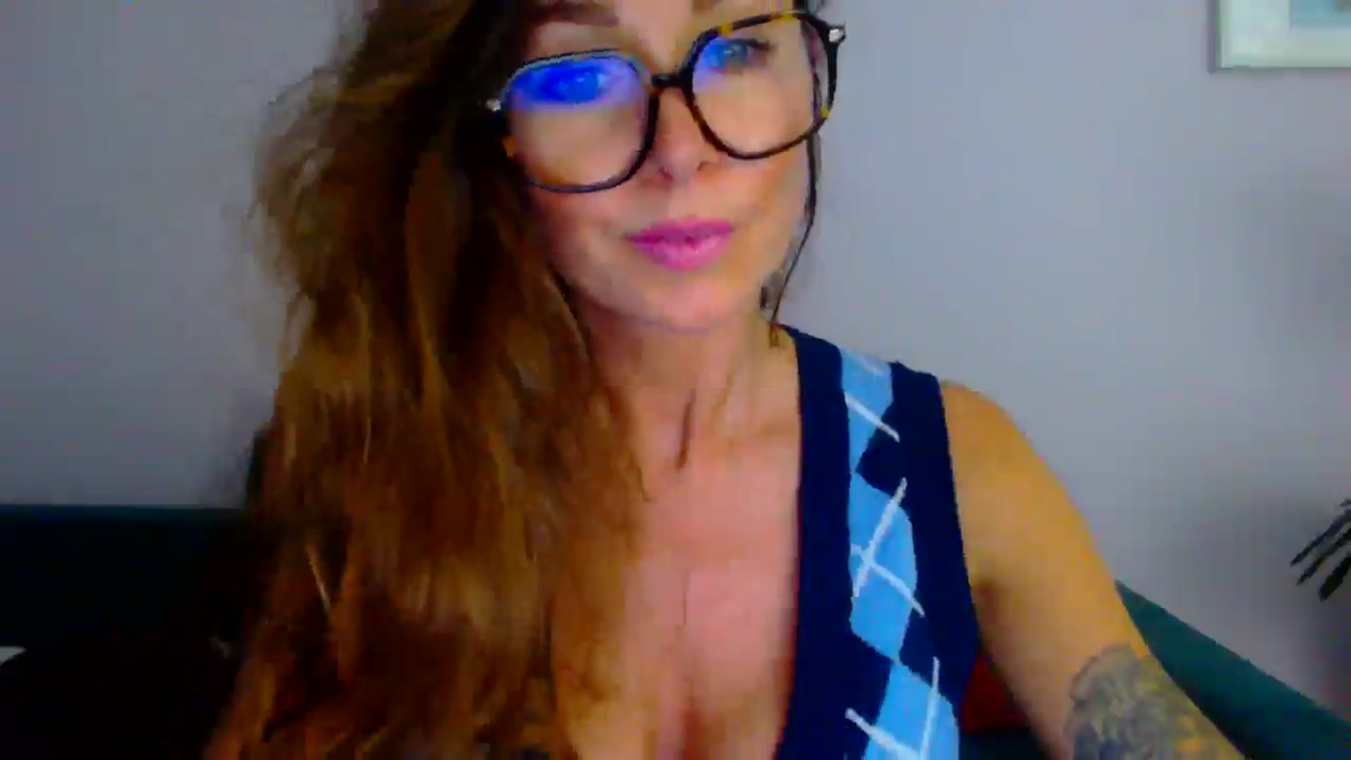 Gallery image thumbnail from Delilah_sweet's myfreecams stream on, 07/08/2025, 16:56 image 15 of 20
