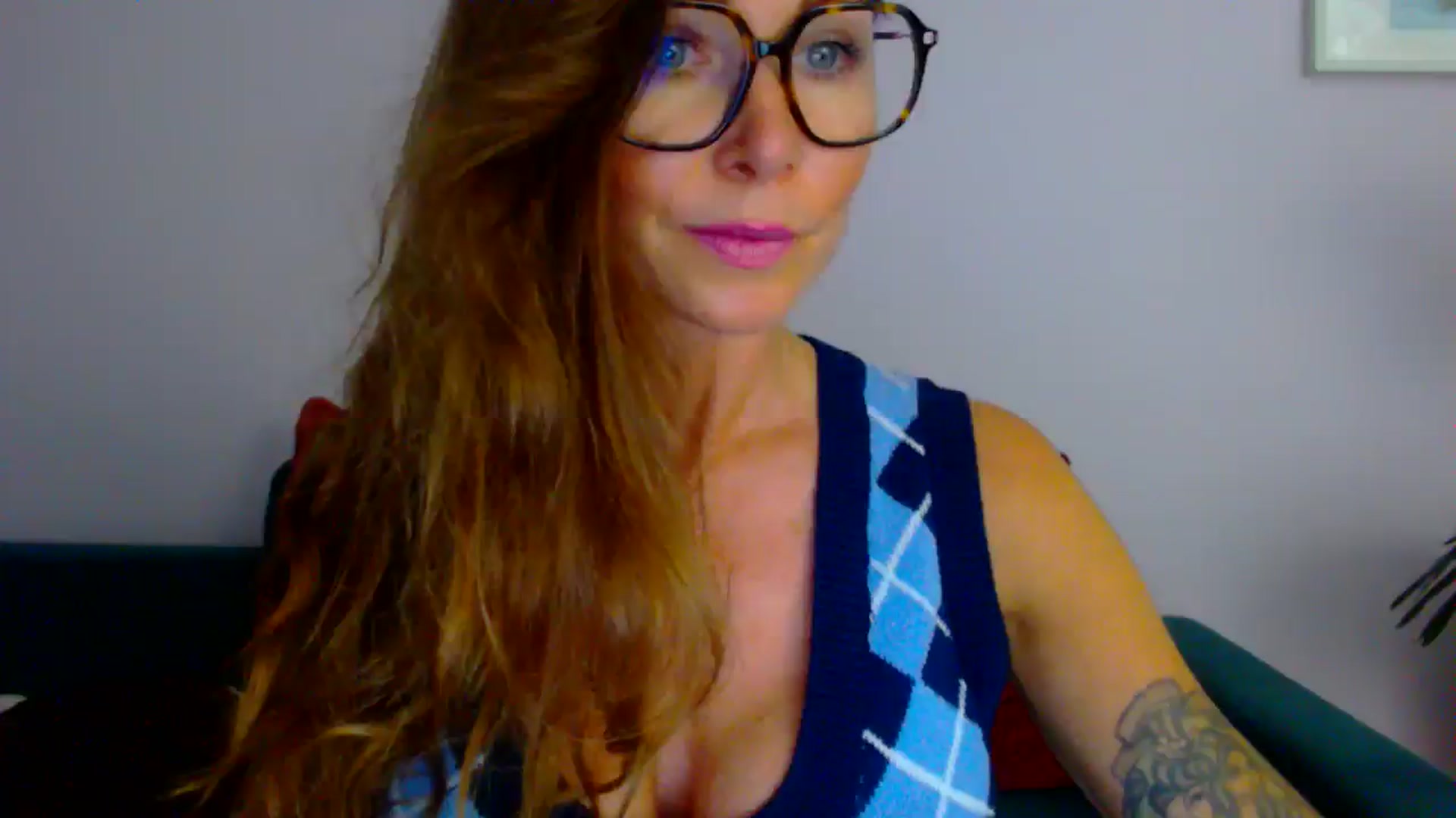 Gallery image thumbnail from Delilah_sweet's myfreecams stream on, 07/08/2025, 17:07 image 5 of 20