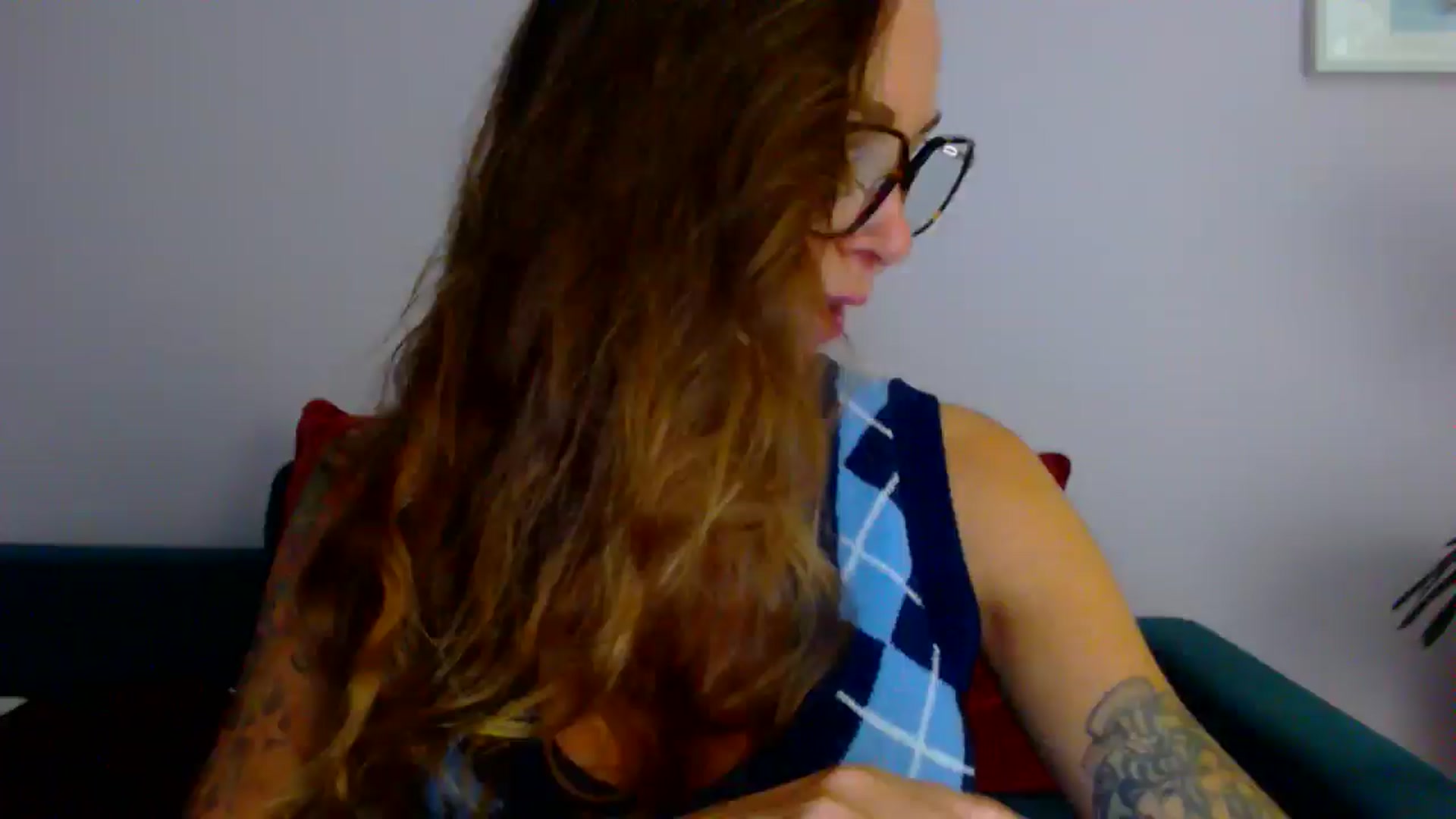 Gallery image thumbnail from Delilah_sweet's myfreecams stream on, 07/08/2025, 17:07 image 8 of 20