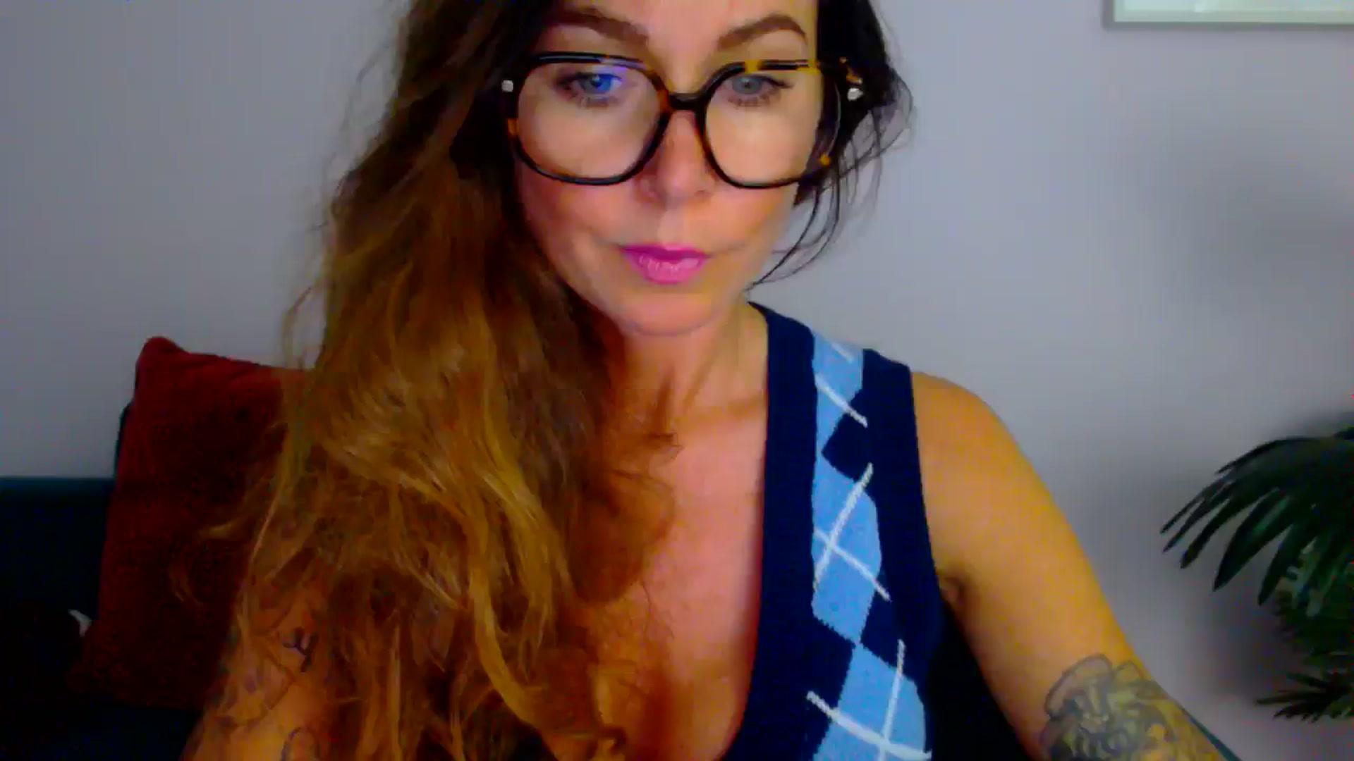 Gallery image thumbnail from Delilah_sweet's myfreecams stream on, 07/08/2025, 17:49 image 3 of 20