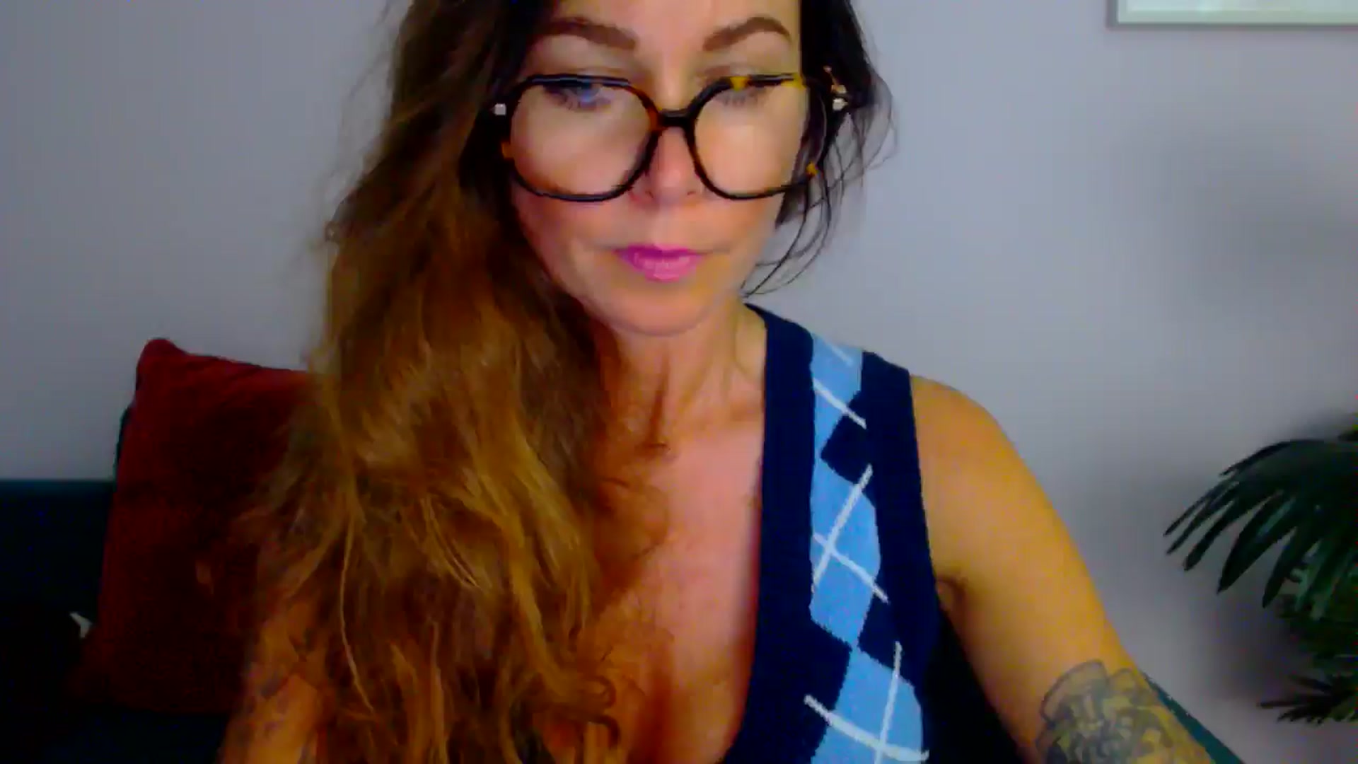 Gallery image thumbnail from Delilah_sweet's myfreecams stream on, 07/08/2025, 17:49 image 7 of 20