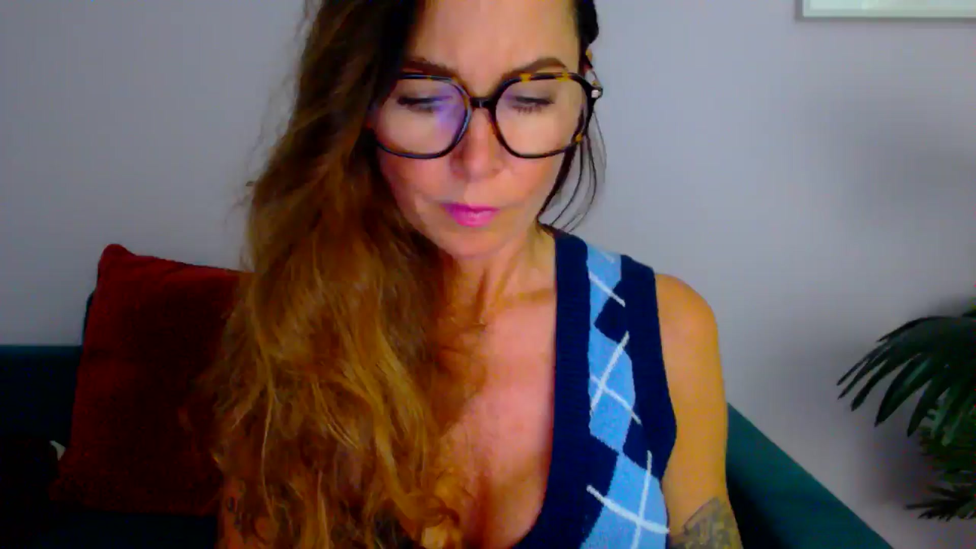 Gallery image thumbnail from Delilah_sweet's myfreecams stream on, 07/08/2025, 17:49 image 18 of 20