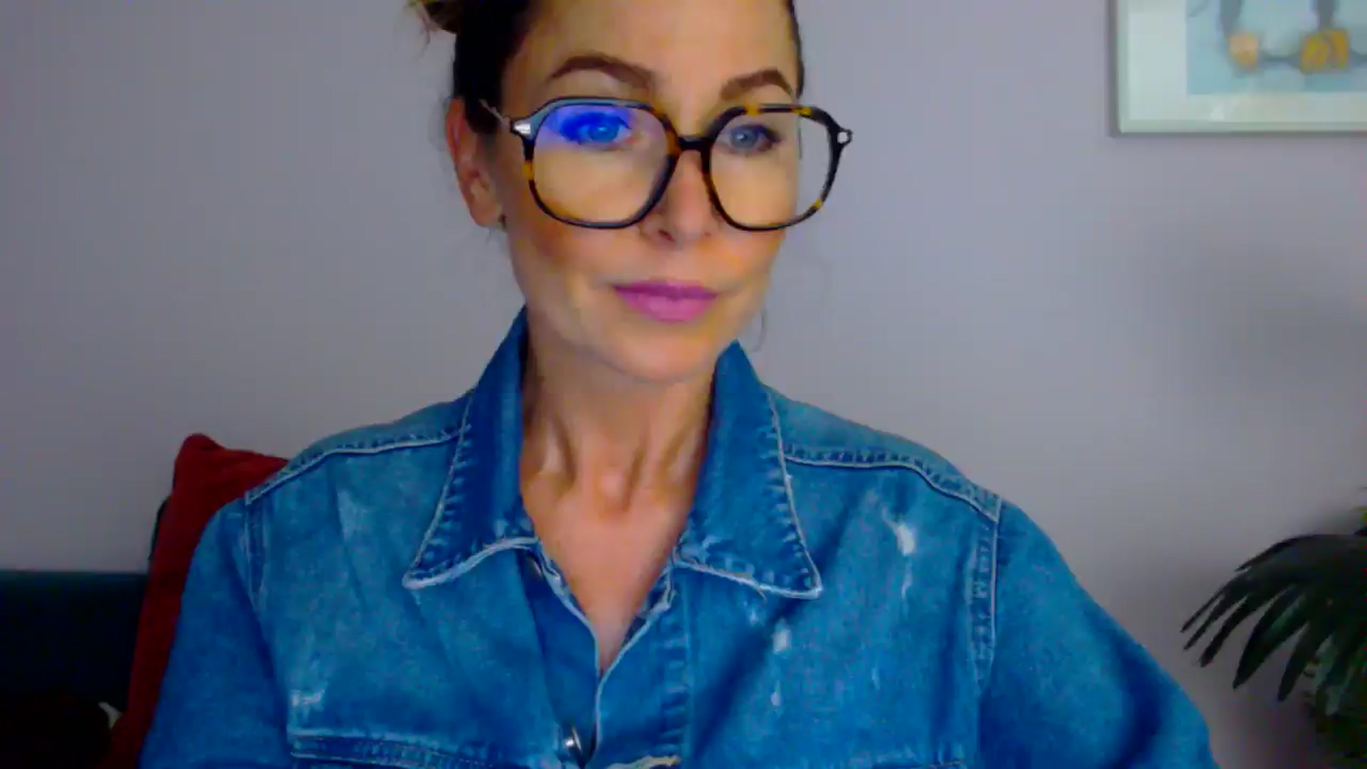 Gallery image thumbnail from Delilah_sweet's myfreecams stream on, 07/09/2025, 16:05 image 12 of 20